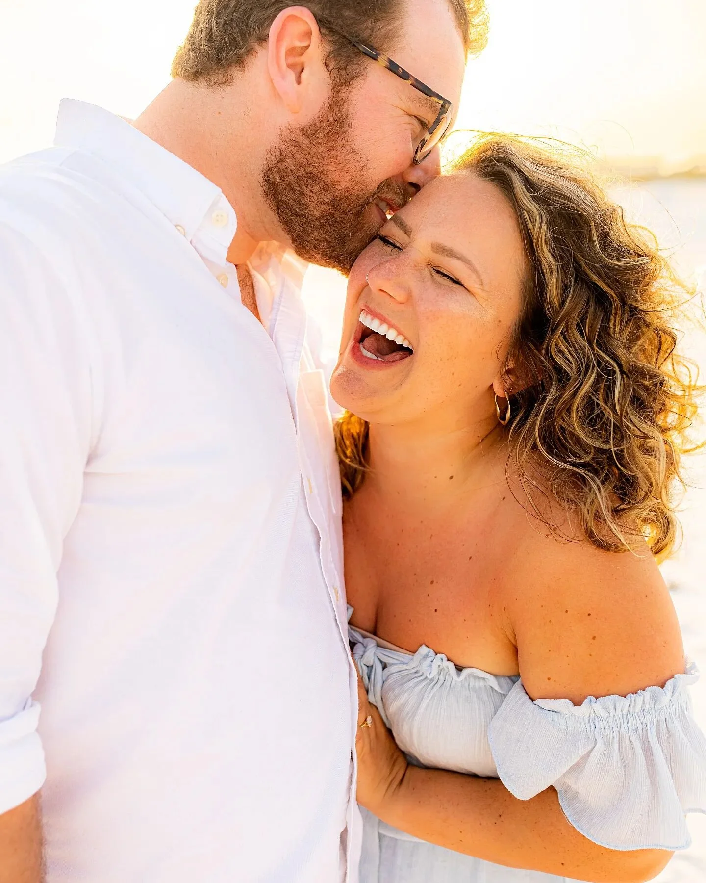 Happy, happy Monday!

Such a busy week ahead! So many sessions on my calendar &amp; so many galleries &amp; gallery previews to send out!

I am extremely excited to meet so many new families this week! I will do my best to share some behind the scene