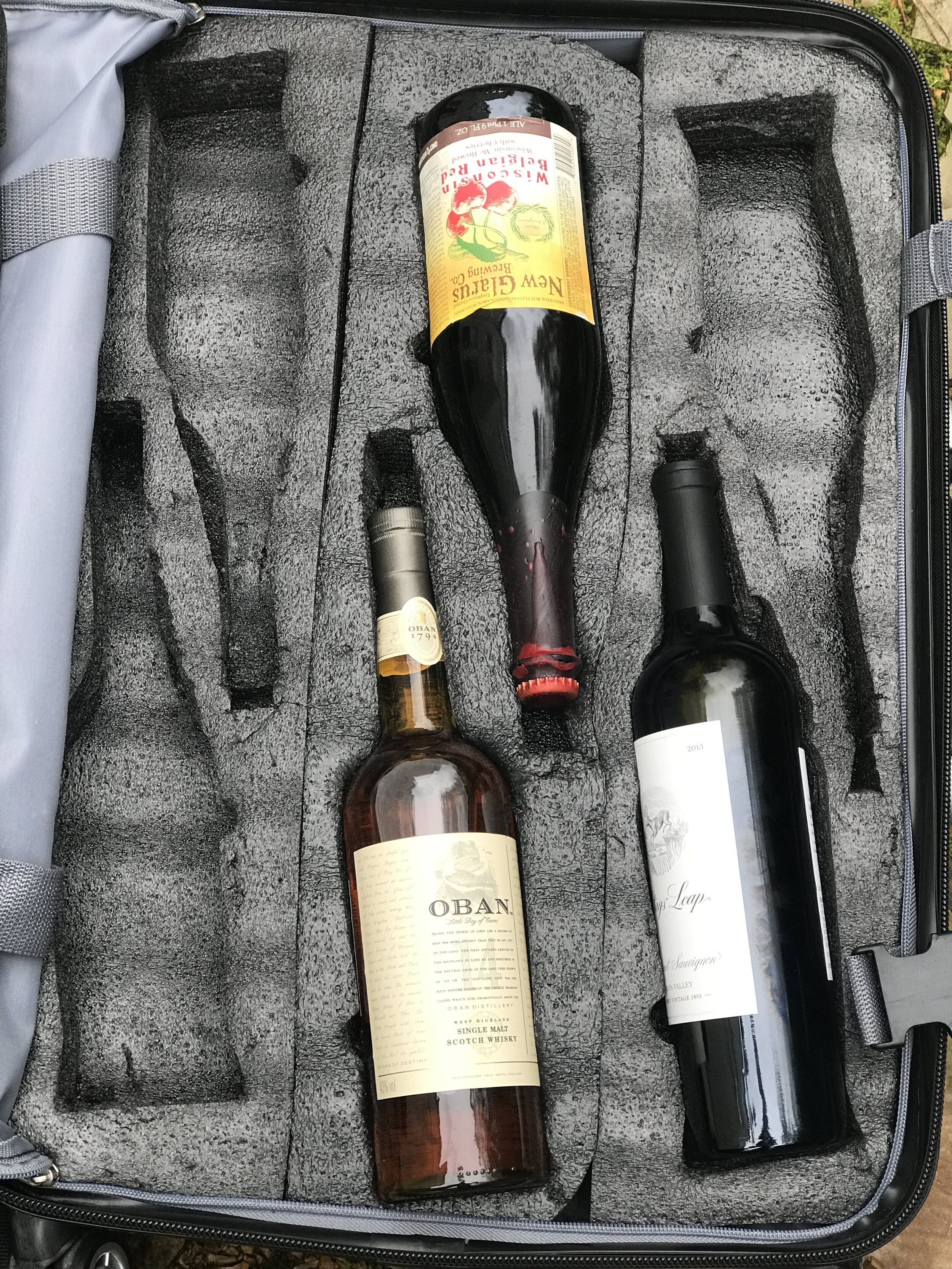6 Pieces Foldable Plastic Wine Bag Wine Travel Pouch Wine Bottle Pouch Plastic Wine Flask with Bottle Opener for Wine Liquor Juice Coffee