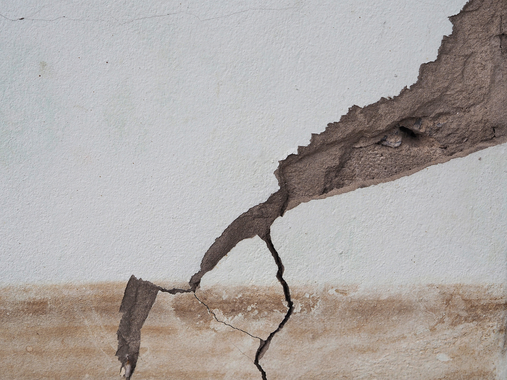 foundation crack repair.jpg