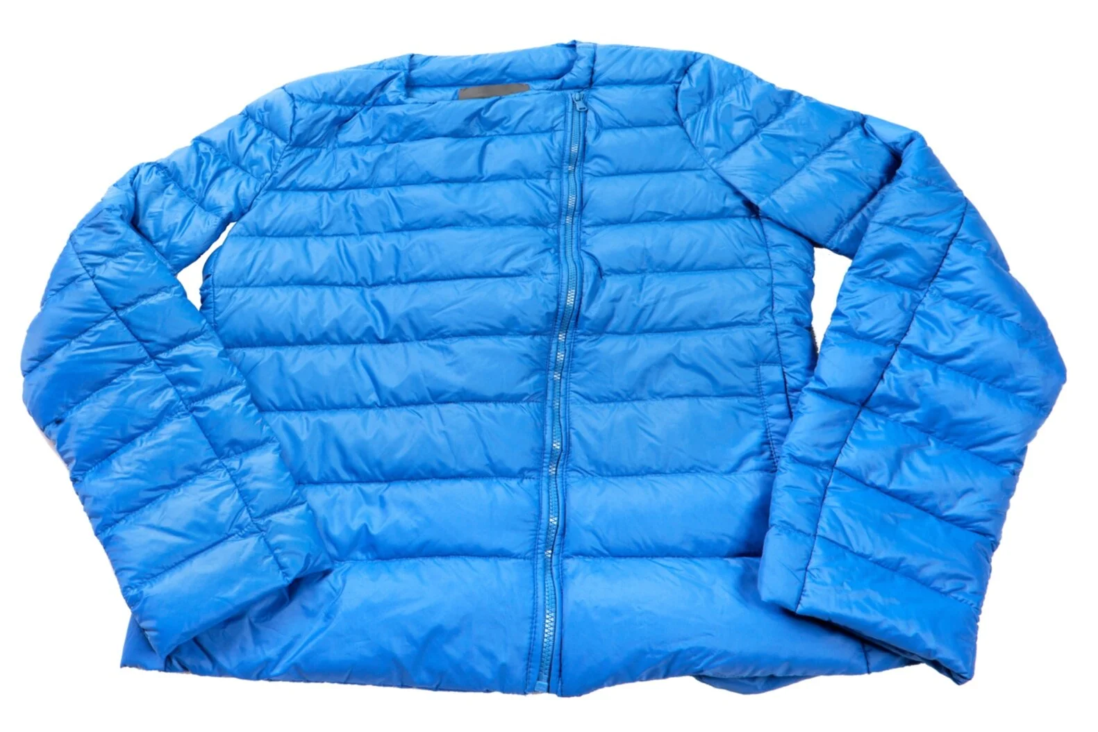 COATS & JACKETS FOR MEN Donate new or gently used winter clothing (coats, jackets, hats, and gloves) to help keep residents warm during the cold months ahead.