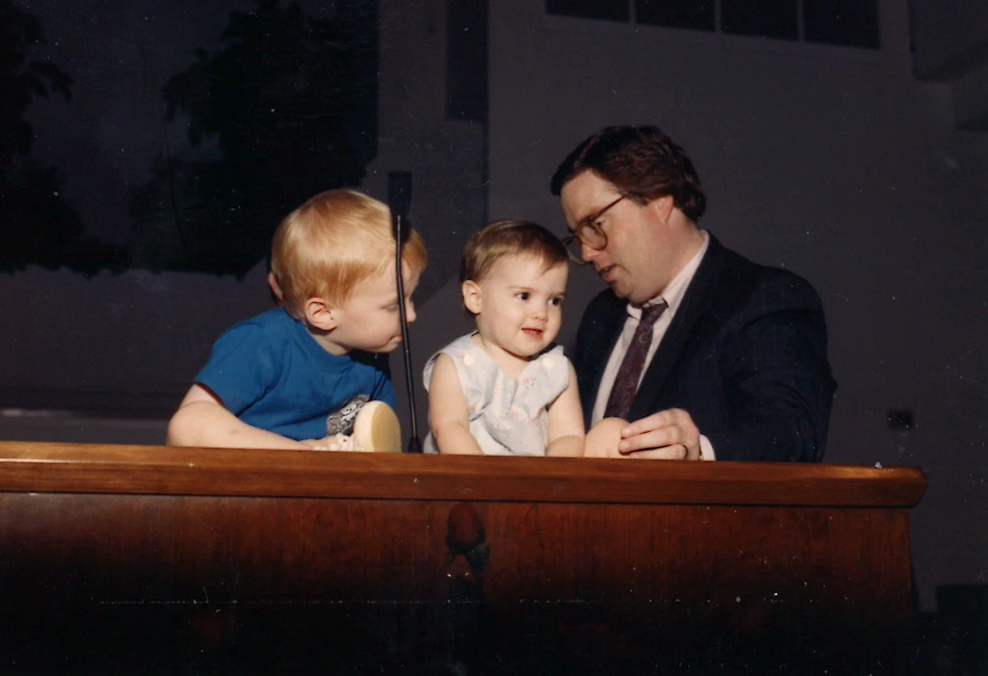 1989 Buddy emily austin on pulpit.jpg