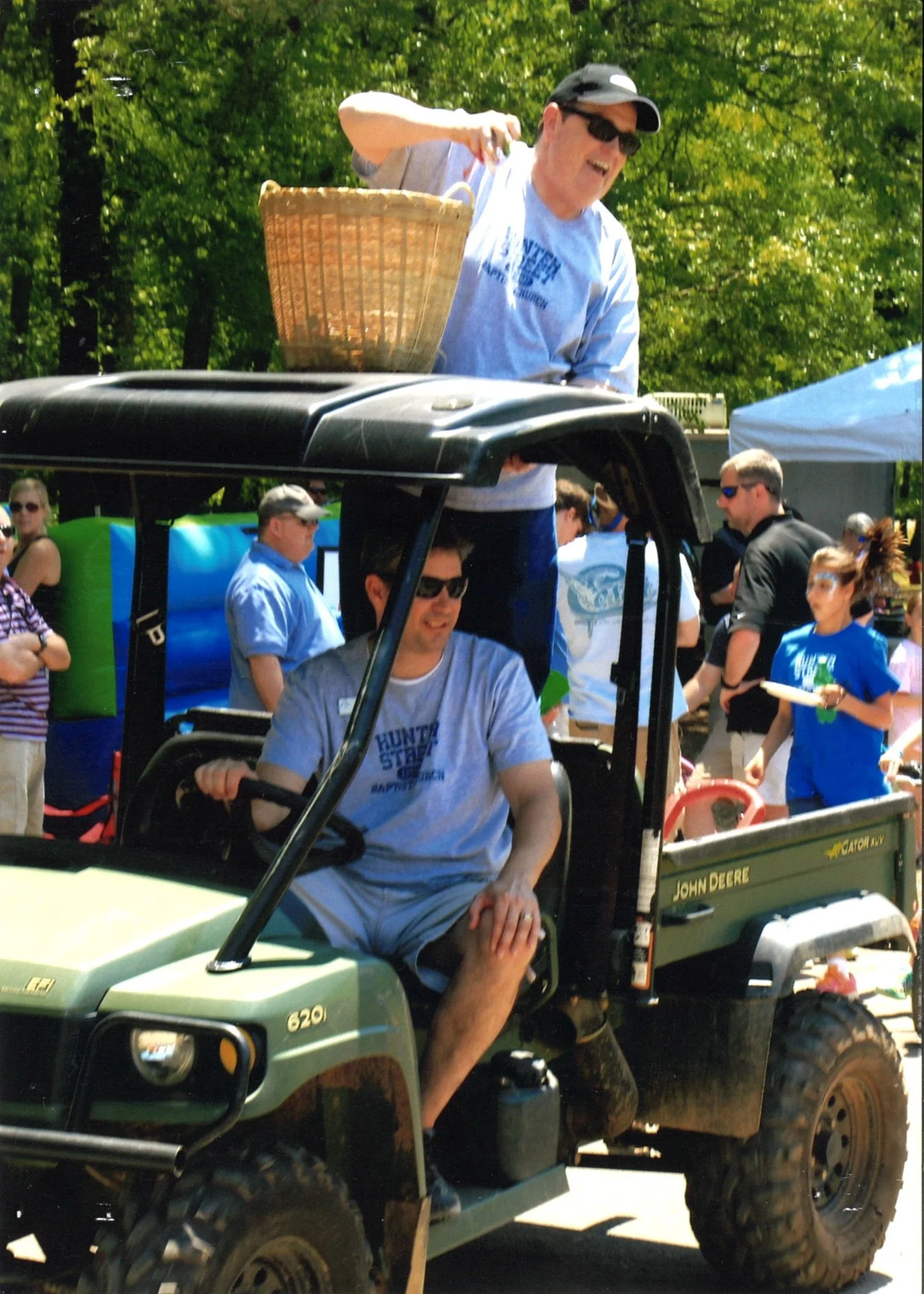 2015 Buddy Picnic Throwing Candy.jpg