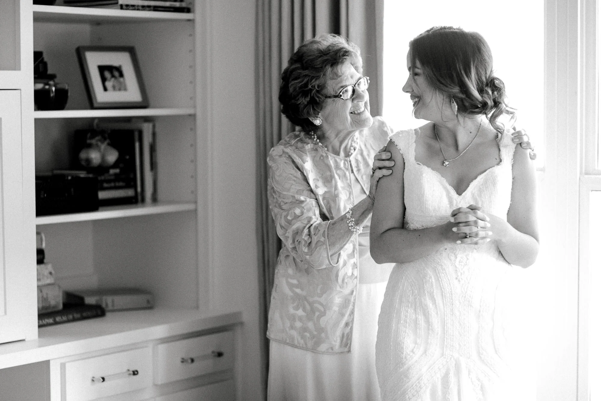 alexis-joel-laury-lubbock-weddingphotographer-alleej0007.jpg