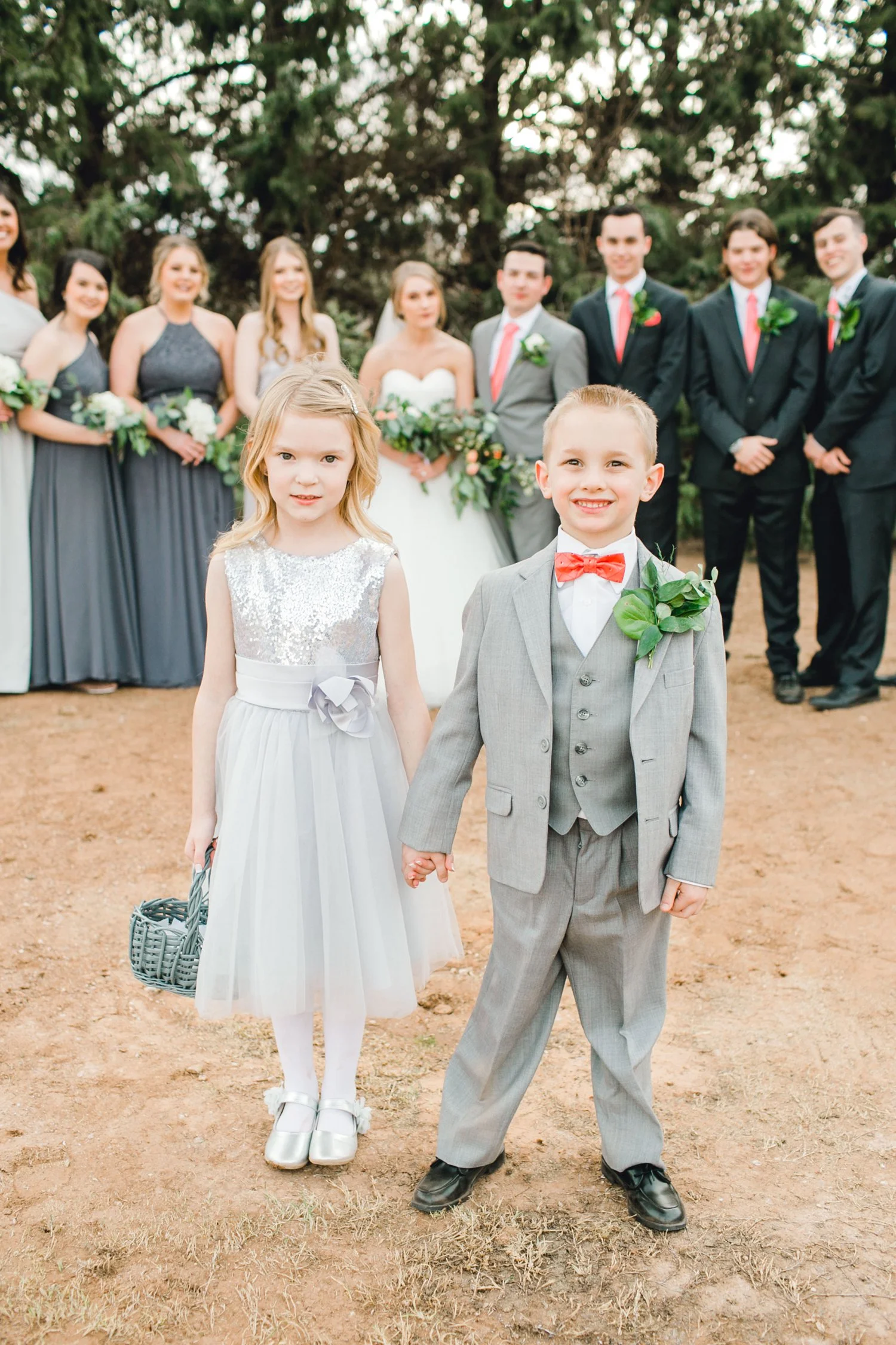 kayla-jacob-dow-cotton-creek-barn-lubbock-wedding-photographer-alleej0101.jpg
