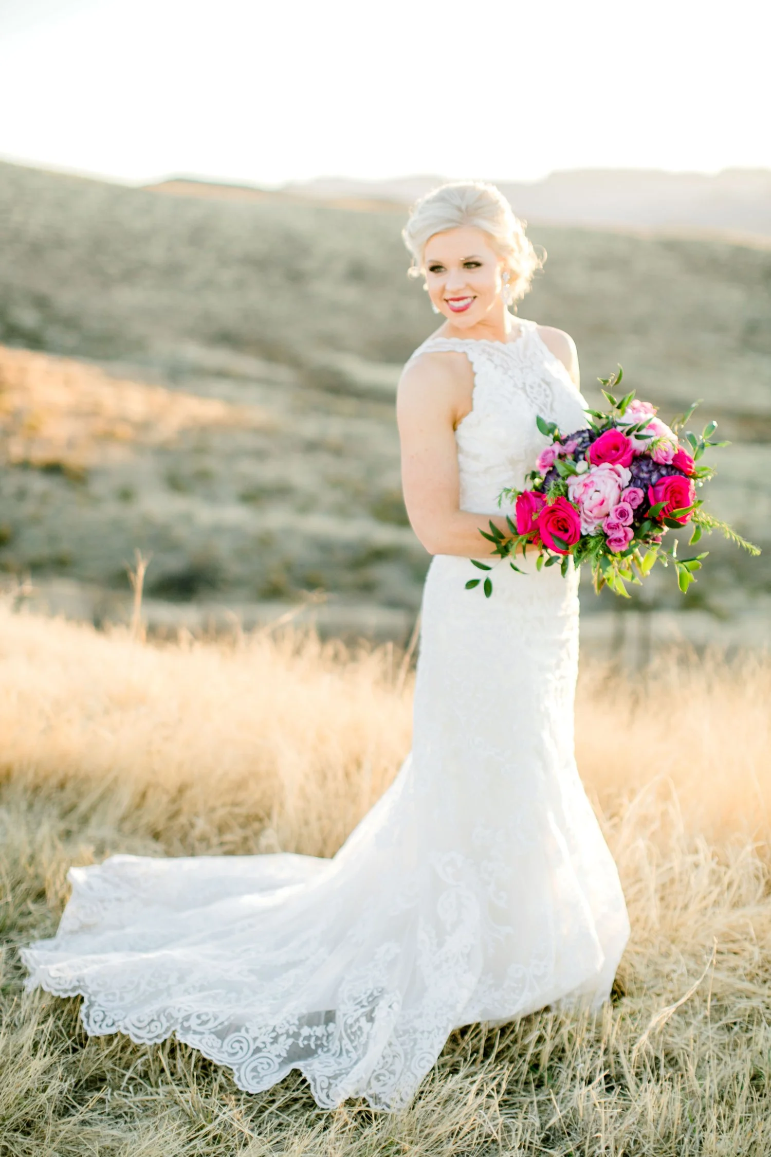 Jenna-evans-bridals-balmorhea-texas-fort-davis-wedding-photographer-lubbock-photographer__0058.jpg