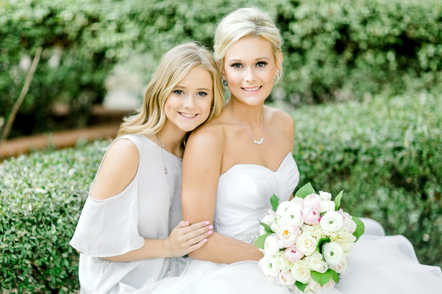 Taylor-Williams-Merket-Alumni-Center-Texas-Tech-Weddings-Lubbock-Photographer_0015.jpg
