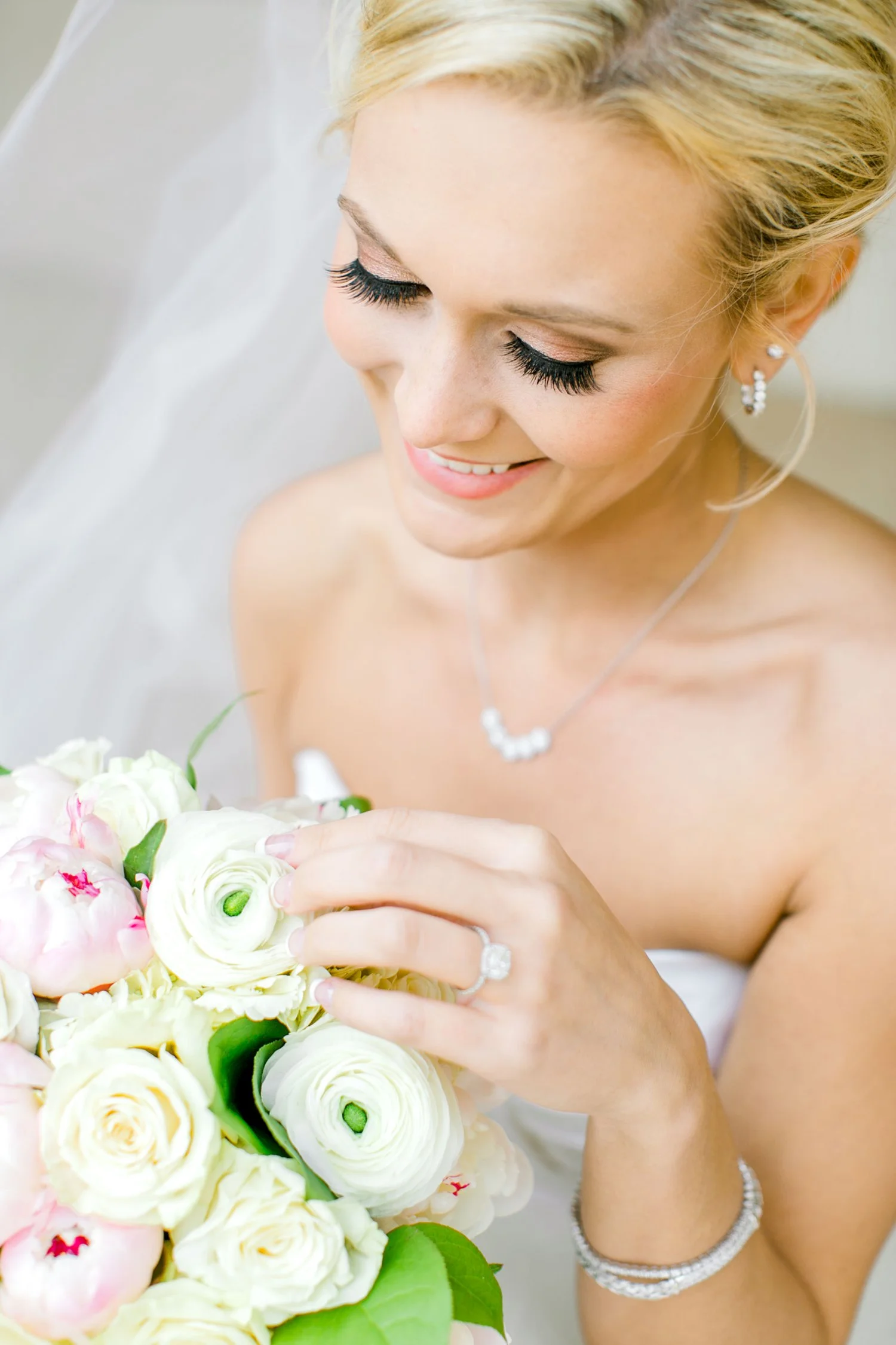 Taylor-Williams-Merket-Alumni-Center-Texas-Tech-Weddings-Lubbock-Photographer_0035.jpg