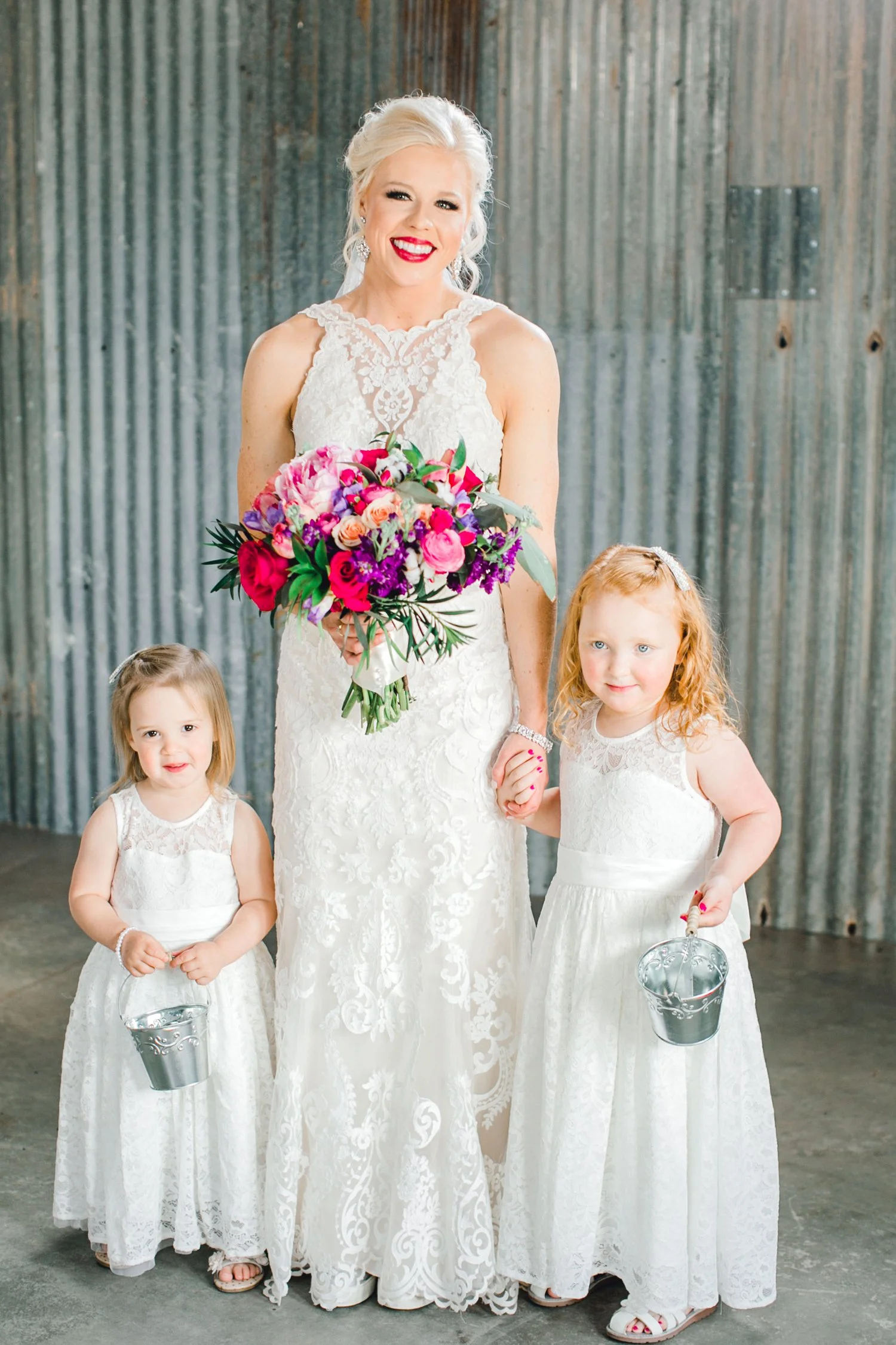 Jenna-and-garrett-Everett-kitalou-gin-lubbock-wedding-dayspring-designs-lubbock-wedding-photographer_0055.jpg