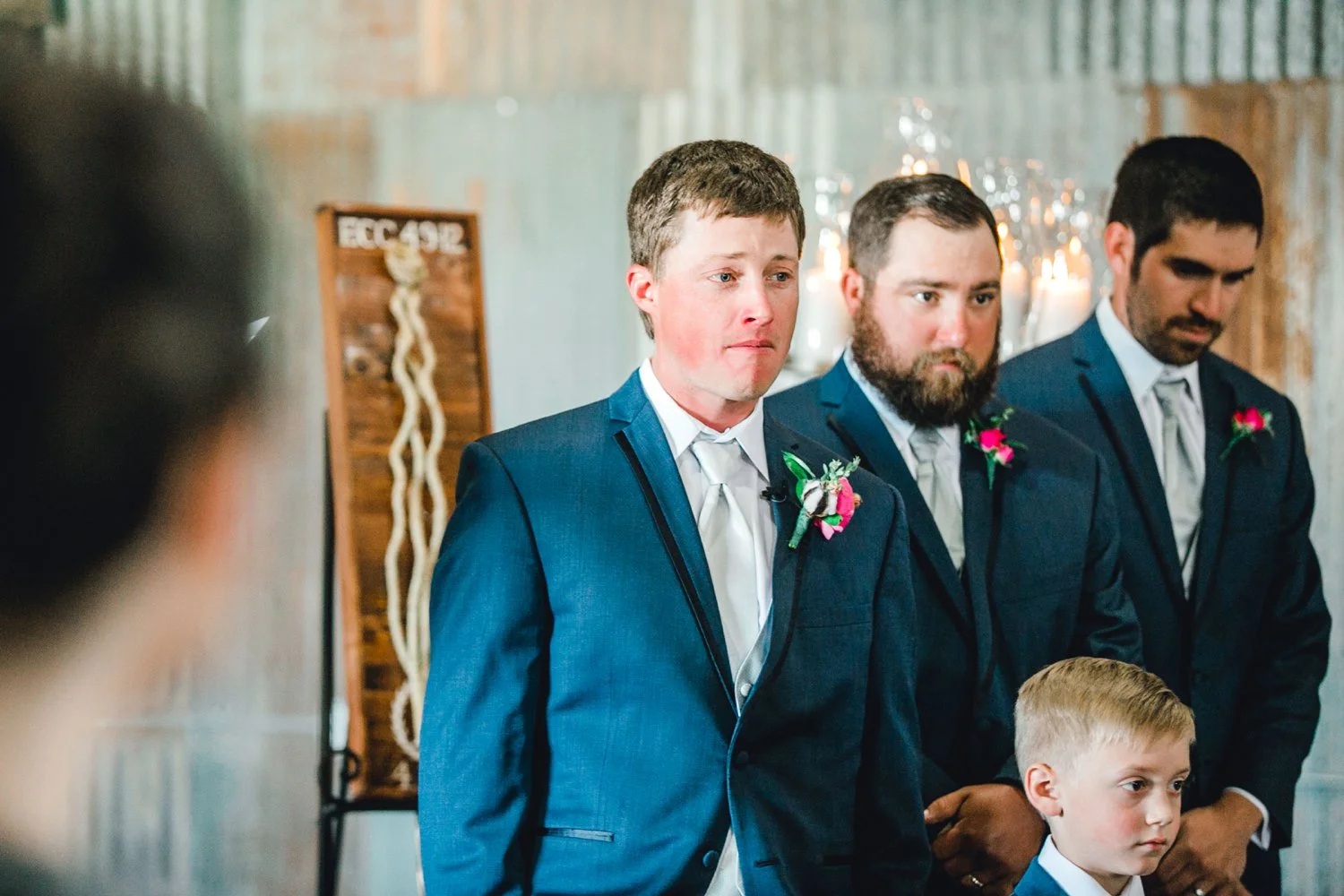 Jenna-and-garrett-Everett-kitalou-gin-lubbock-wedding-dayspring-designs-lubbock-wedding-photographer_0094.jpg