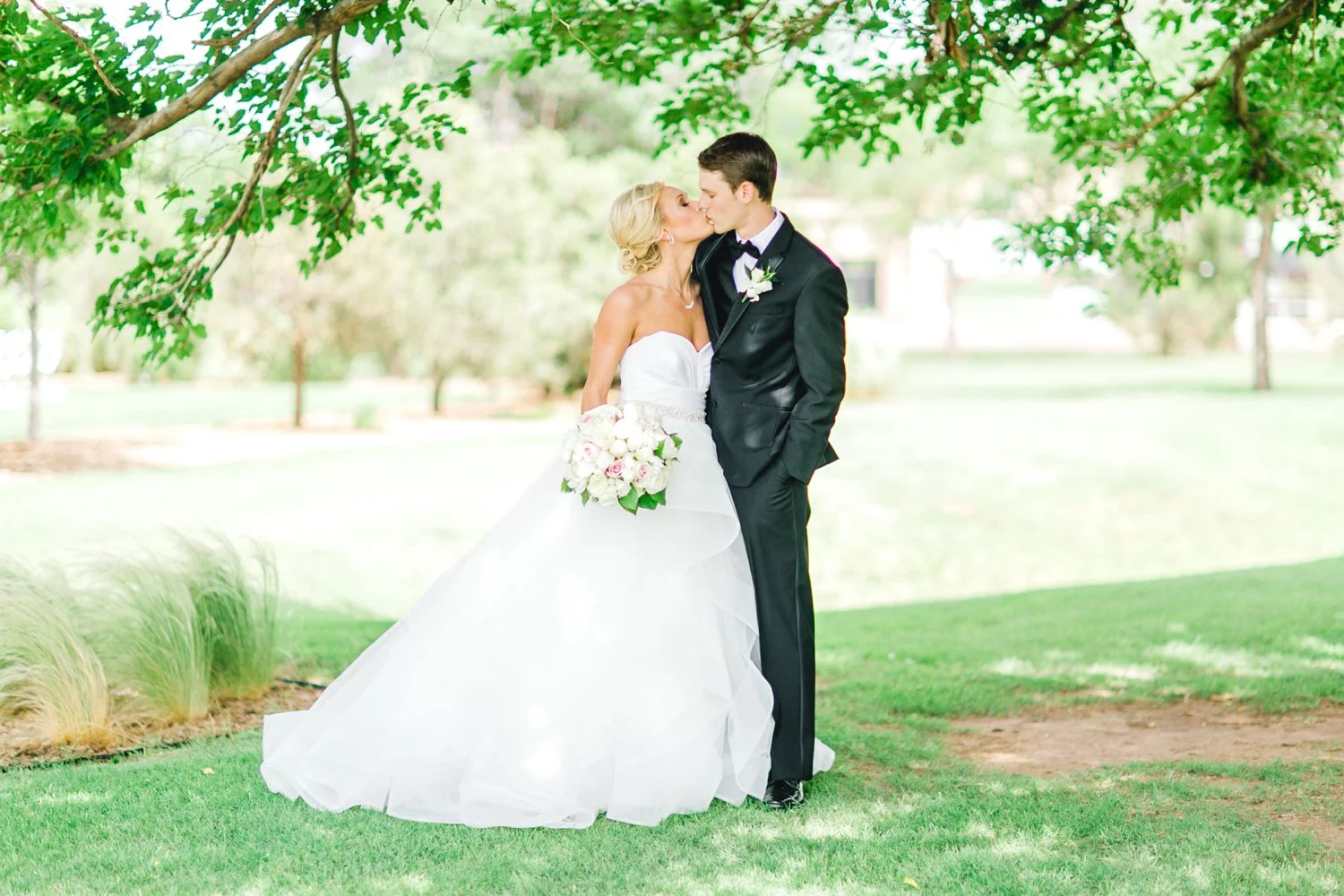 Taylor-and-Brock-Williams-Texas-Tech-University-Merket-Alumni-Center-Lubbock-Photographer-ALLEEJ0059.jpg