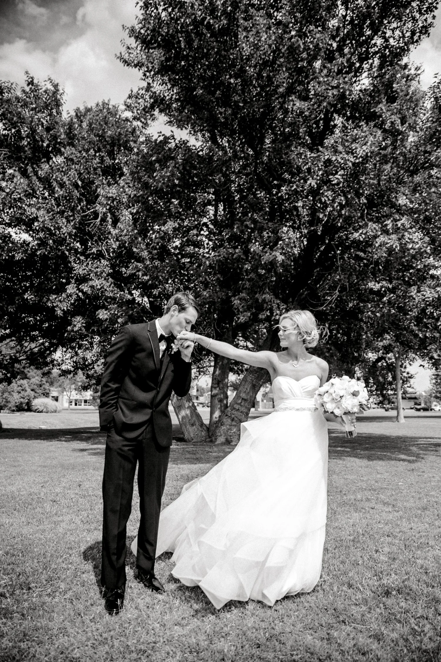Taylor-and-Brock-Williams-Texas-Tech-University-Merket-Alumni-Center-Lubbock-Photographer-ALLEEJ0097.jpg