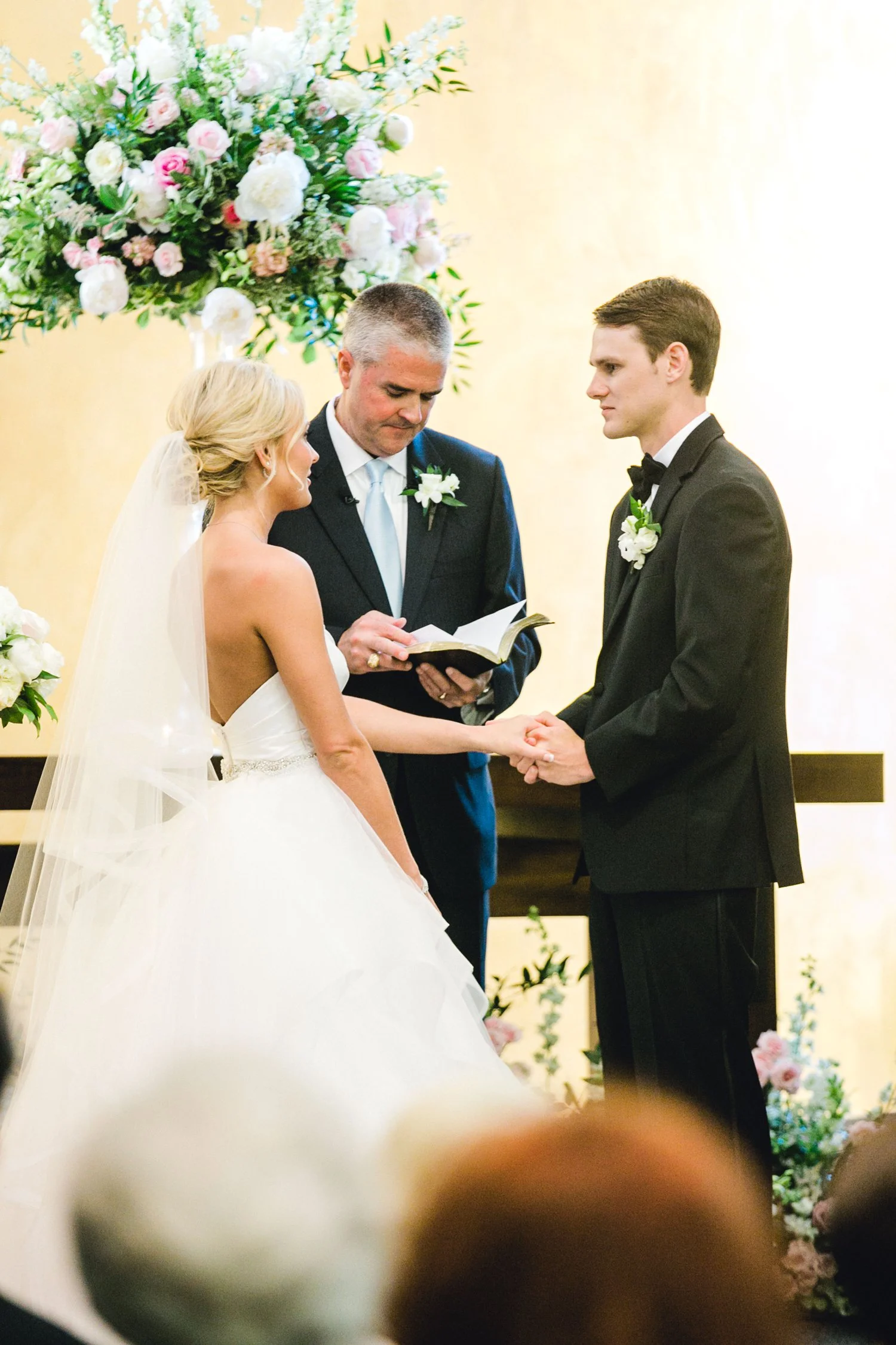 Taylor-and-Brock-Williams-Texas-Tech-University-Merket-Alumni-Center-Lubbock-Photographer-ALLEEJ0133.jpg