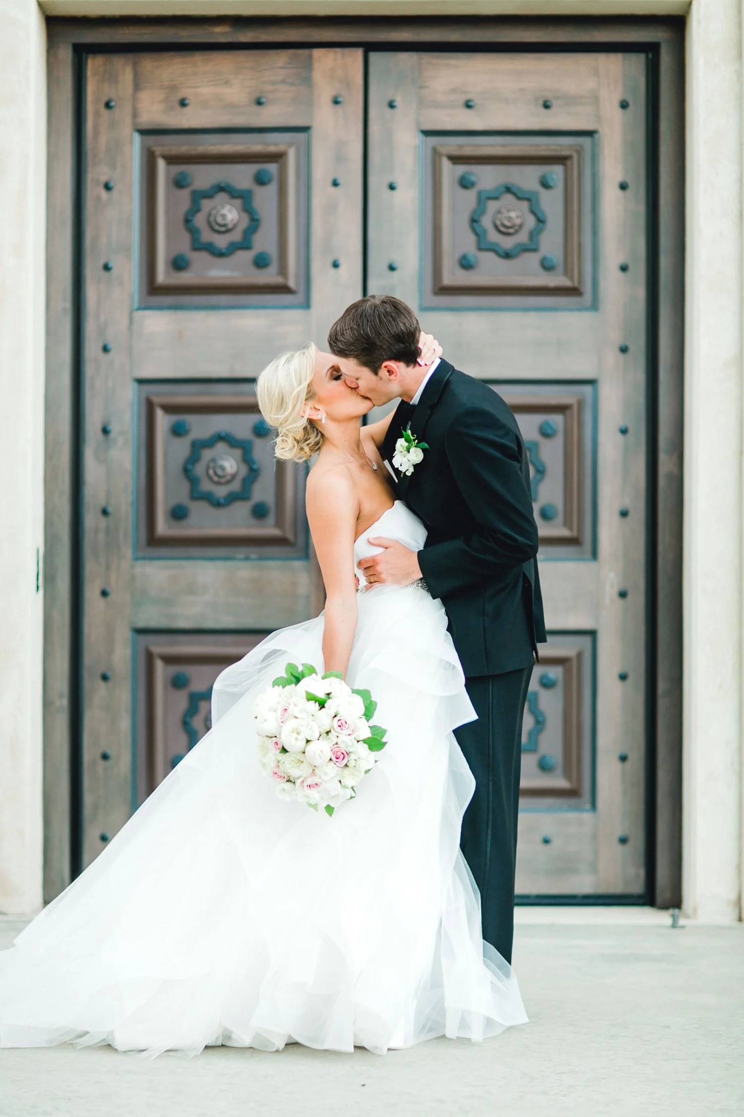Taylor-and-Brock-Williams-Texas-Tech-University-Merket-Alumni-Center-Lubbock-Photographer-ALLEEJ0162.jpg