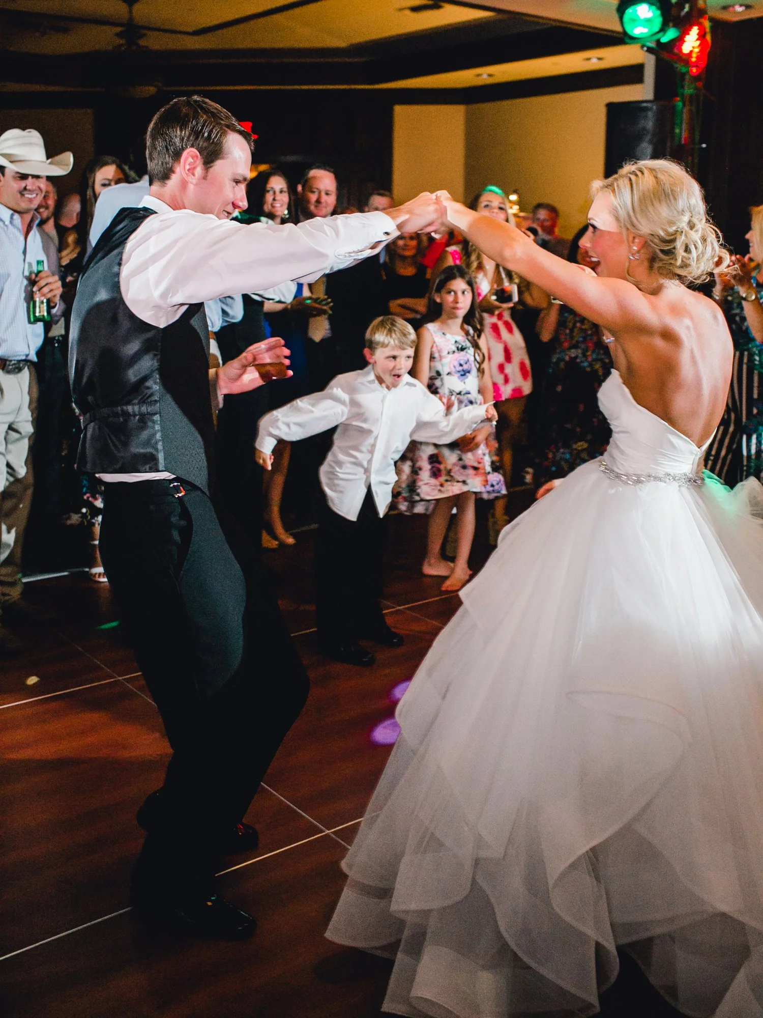 Taylor-and-Brock-Williams-Texas-Tech-University-Merket-Alumni-Center-Lubbock-Photographer-ALLEEJ0231.jpg