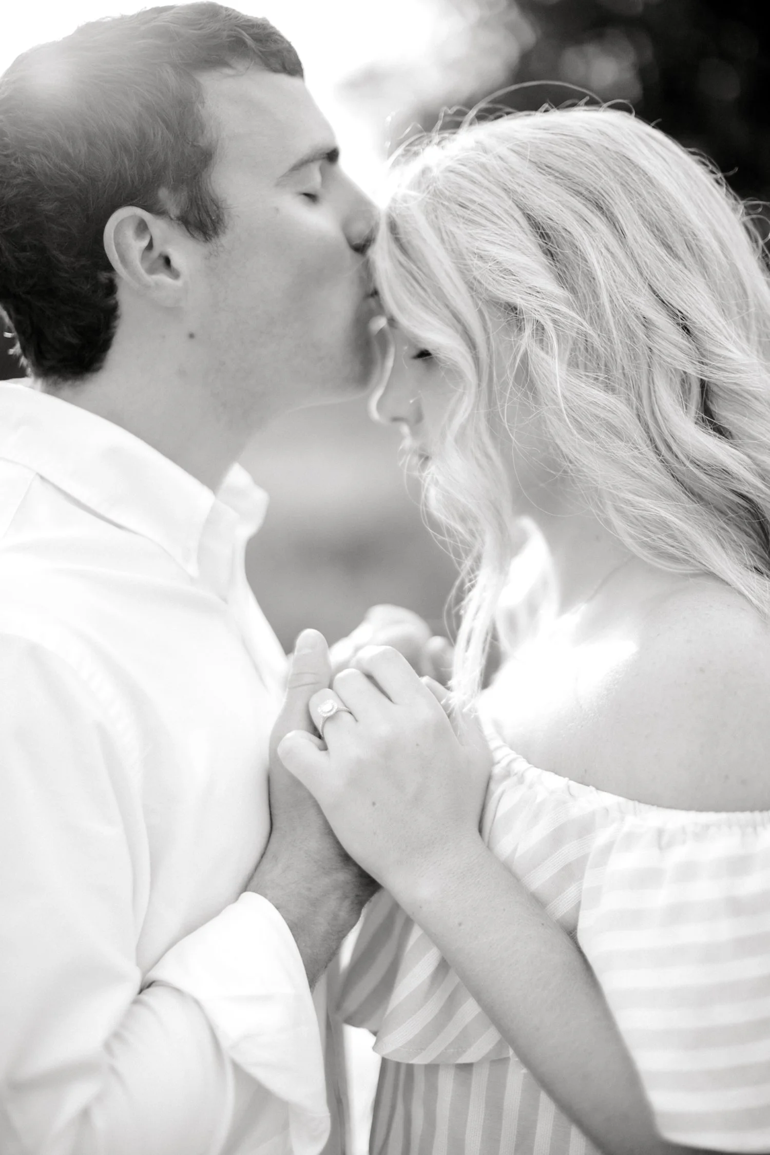 Allison_and_Clay_Smart_Engagements_ALLEEJ_Lubbock_Photographer_0022.jpg