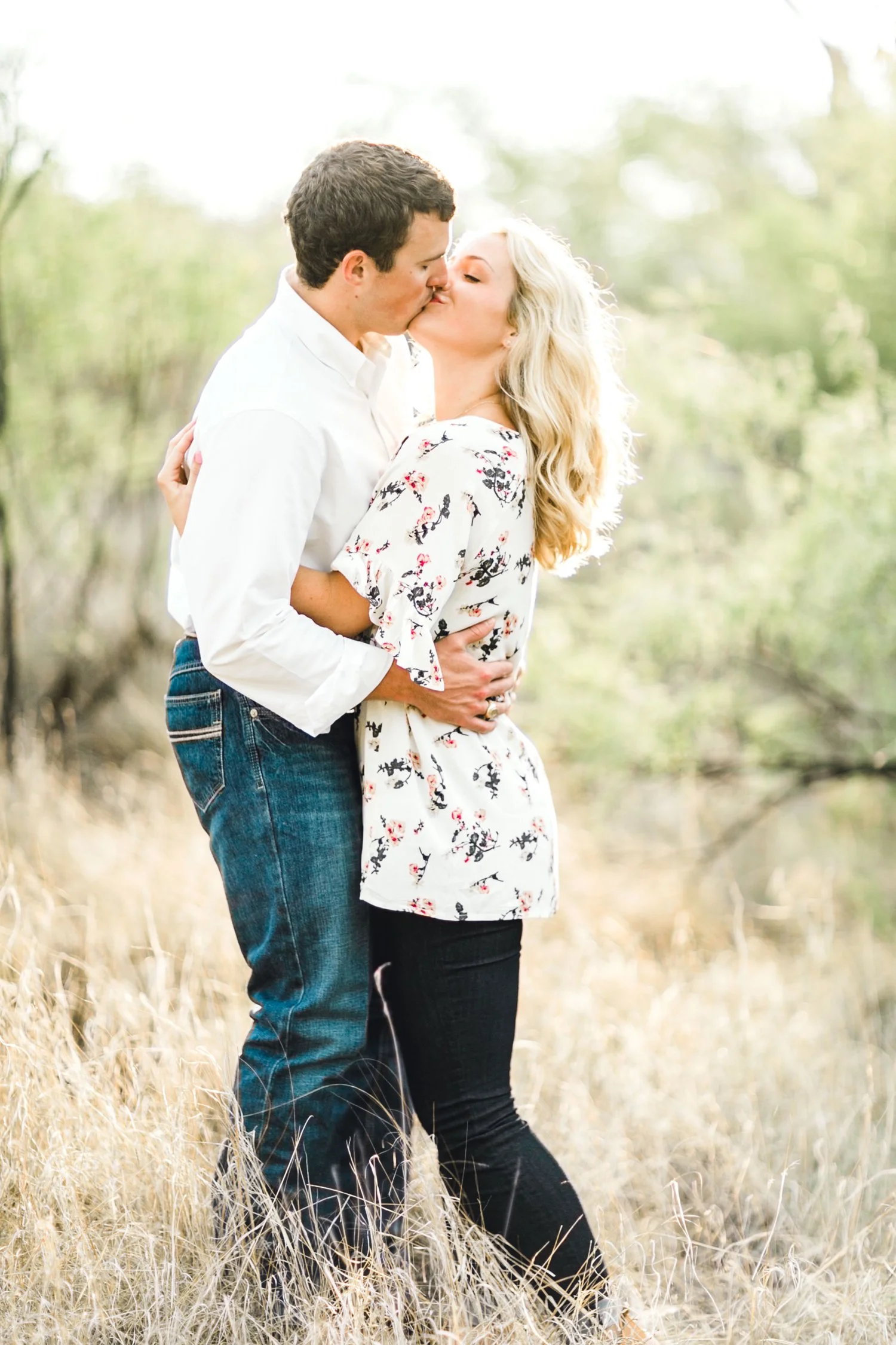 Allison_and_Clay_Smart_Engagements_ALLEEJ_Lubbock_Photographer_0029.jpg