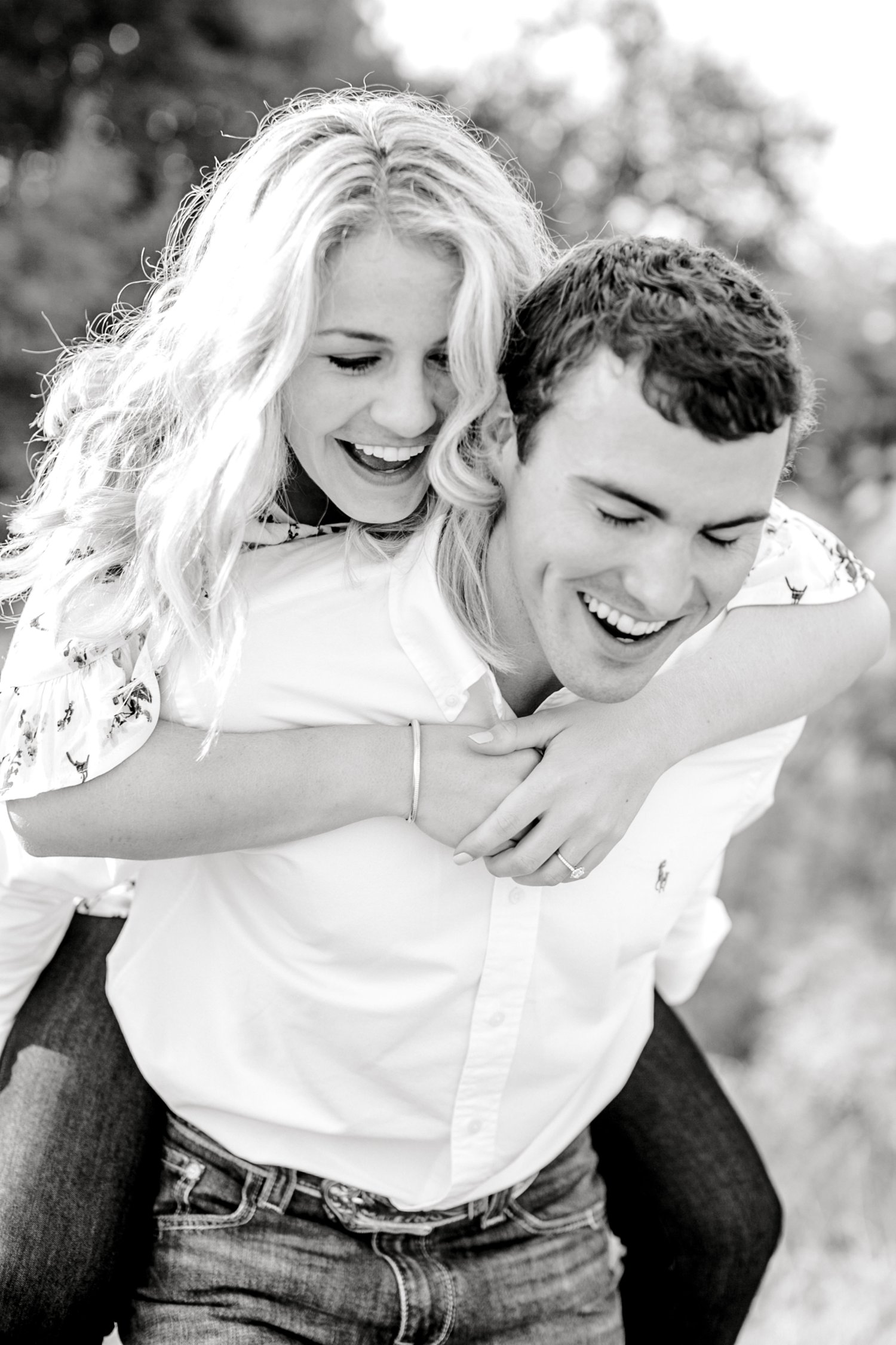 Allison_and_Clay_Smart_Engagements_ALLEEJ_Lubbock_Photographer_0037.jpg