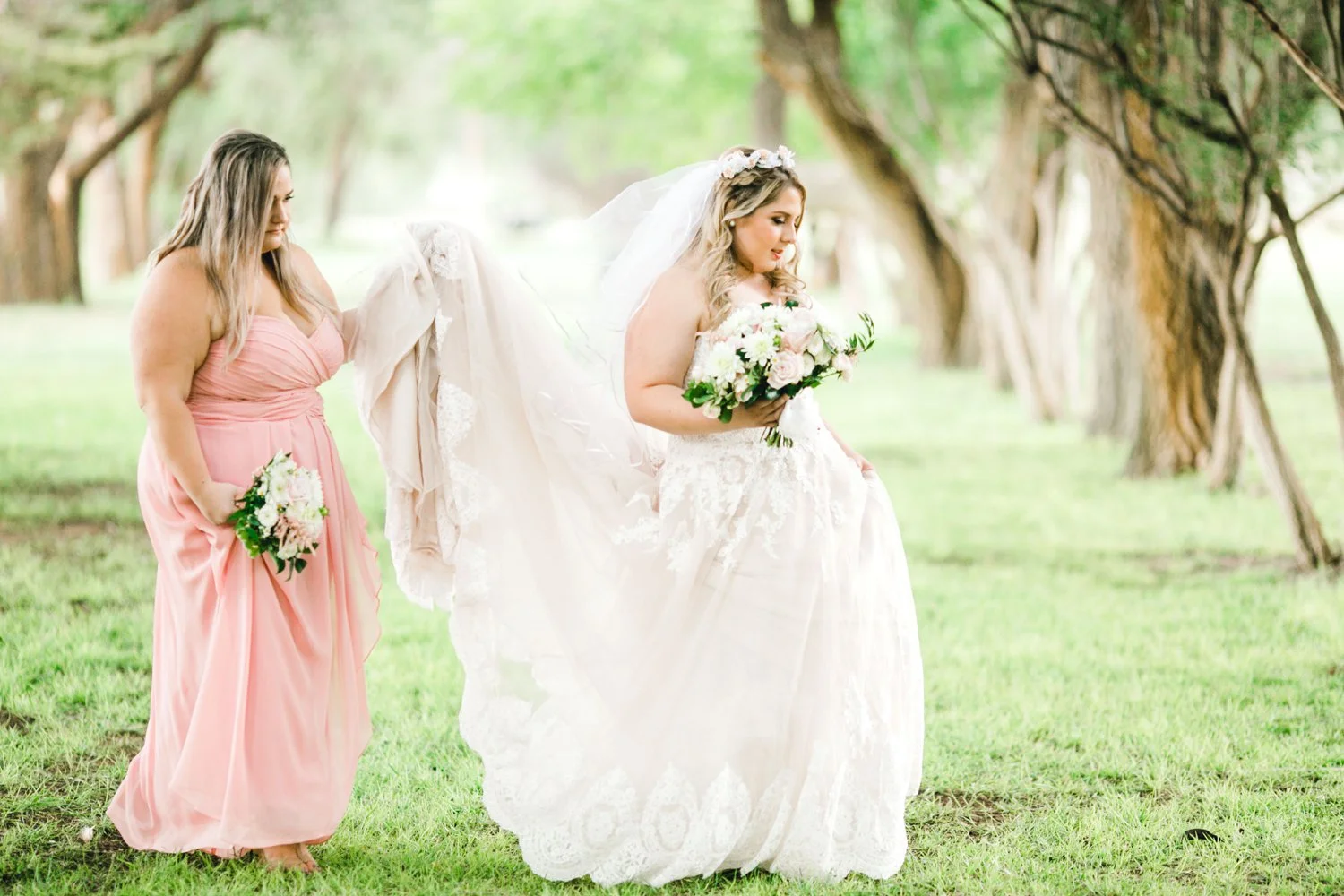 SARAH_AND_GEOFFREY_SHARP_SPIRIT_RANCH_WEDDING_ALLEEJ_LUBBOCK_TX_0033.jpg
