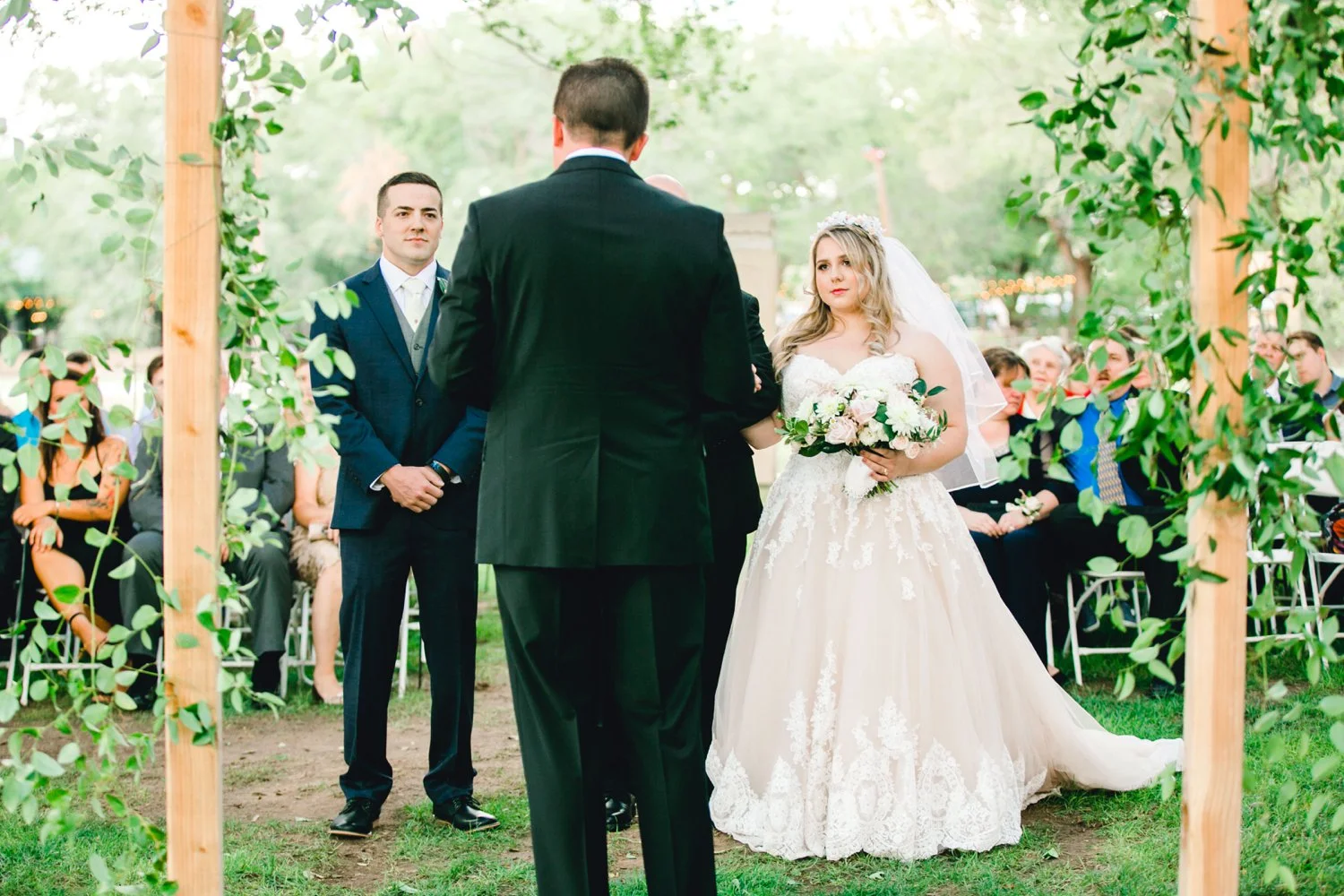 SARAH_AND_GEOFFREY_SHARP_SPIRIT_RANCH_WEDDING_ALLEEJ_LUBBOCK_TX_0044.jpg