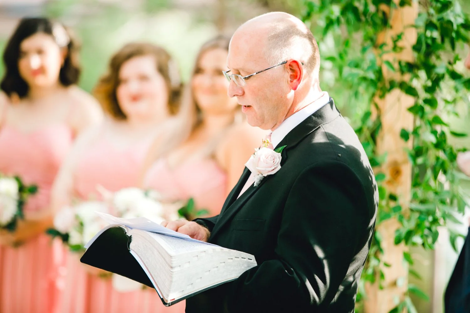 SARAH_AND_GEOFFREY_SHARP_SPIRIT_RANCH_WEDDING_ALLEEJ_LUBBOCK_TX_0063.jpg