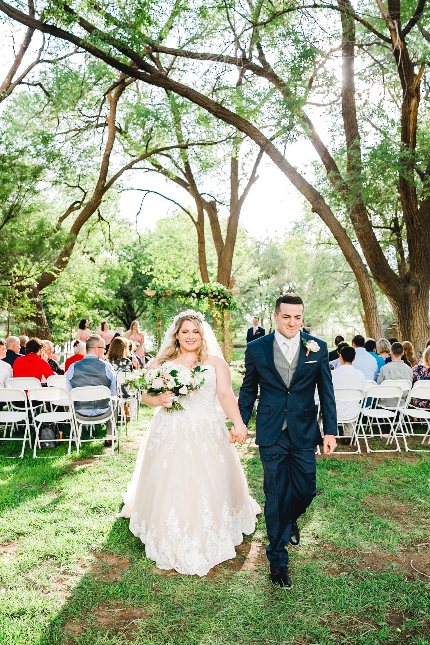 SARAH_AND_GEOFFREY_SHARP_SPIRIT_RANCH_WEDDING_ALLEEJ_LUBBOCK_TX_0078.jpg