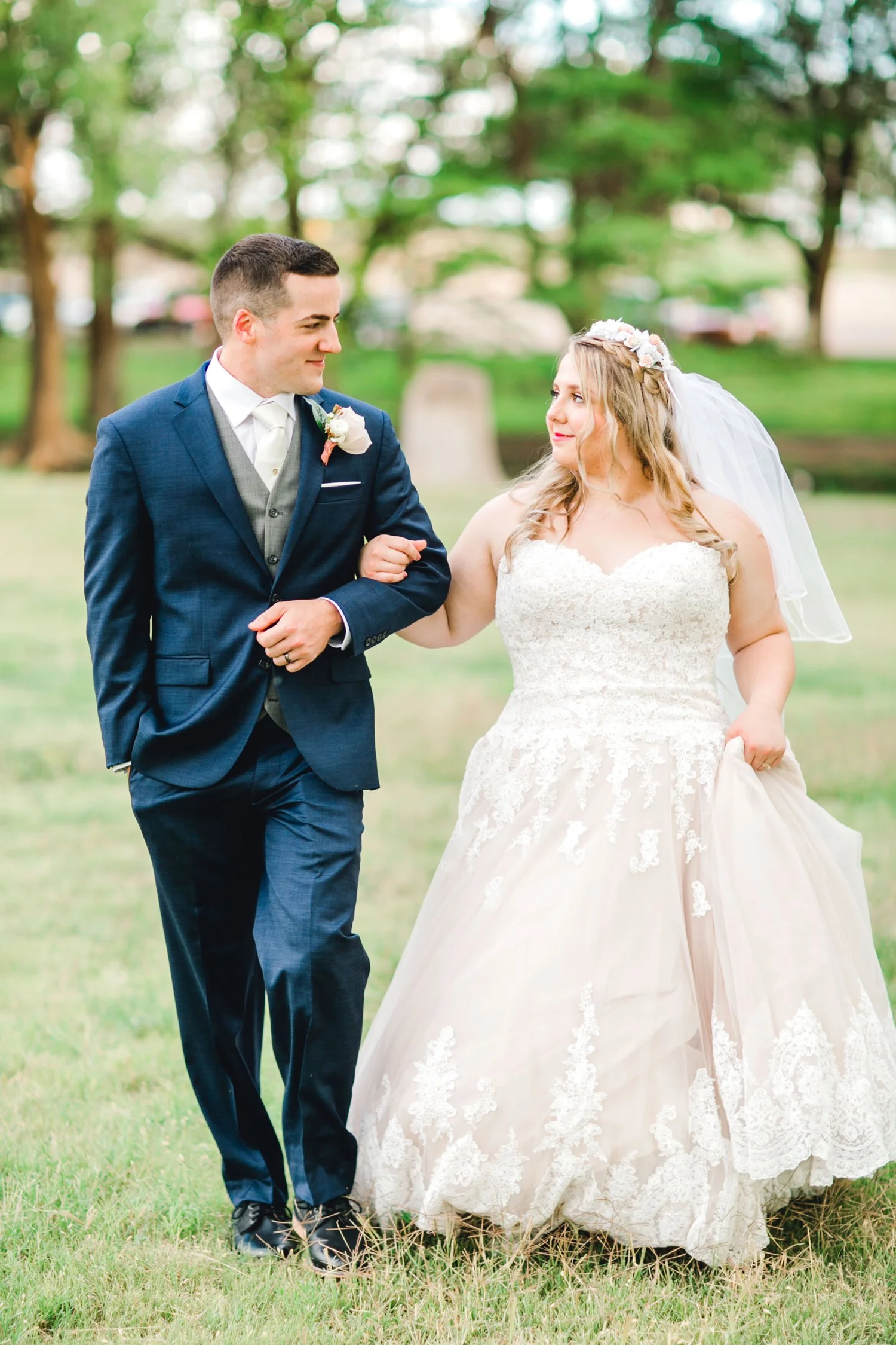 SARAH_AND_GEOFFREY_SHARP_SPIRIT_RANCH_WEDDING_ALLEEJ_LUBBOCK_TX_0104.jpg