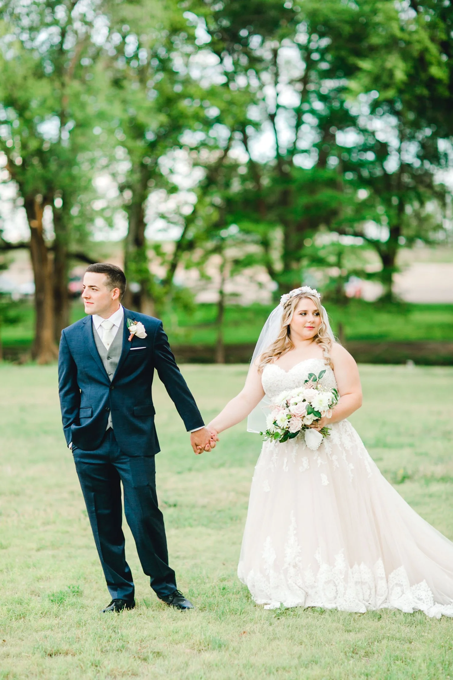 SARAH_AND_GEOFFREY_SHARP_SPIRIT_RANCH_WEDDING_ALLEEJ_LUBBOCK_TX_0113.jpg