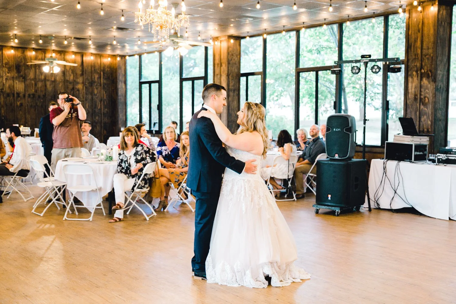SARAH_AND_GEOFFREY_SHARP_SPIRIT_RANCH_WEDDING_ALLEEJ_LUBBOCK_TX_0134.jpg
