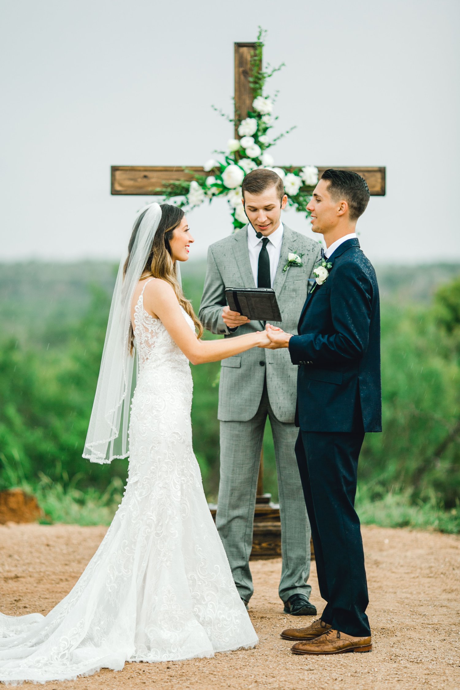 Ashley_John_English_Elegant_Texas_Wedding_Outdoors_Ranch_Caprock_Winery_ALLEEJ_0138.jpg