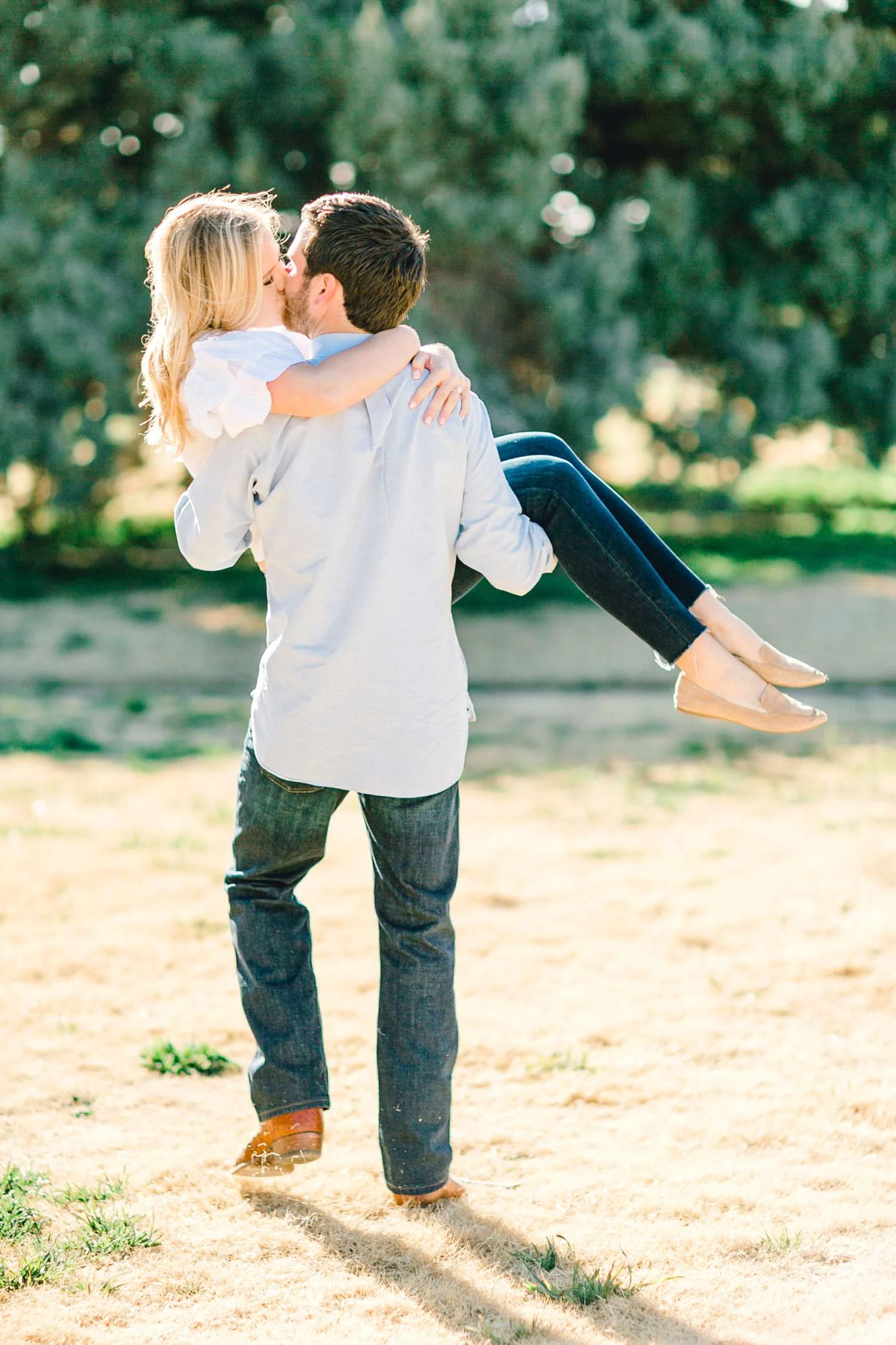ALLY+DILLON+CUSTER+ALLEEJ+LUBBOCK+ENGAGEMENTS_0018.jpg