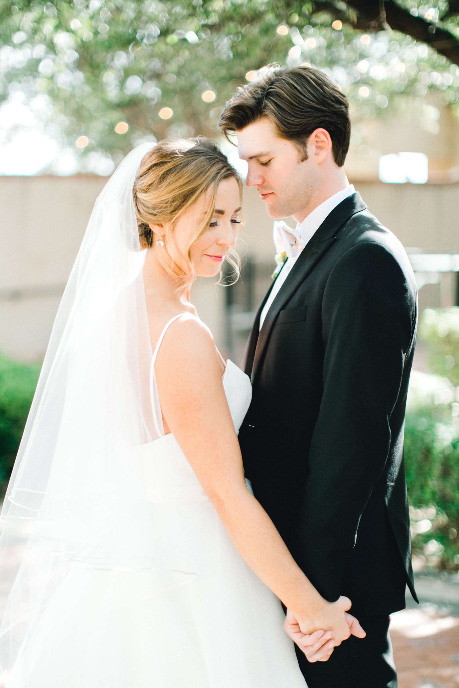 MARLEE+LLOYD+MORGAN+ALLEEJ+TEXAS+TECH+MERKET+ALUMNI+WEDDINGS+LUBBOCK+WEST+TABLE+CLASSIC+SPAIN_0091.jpg