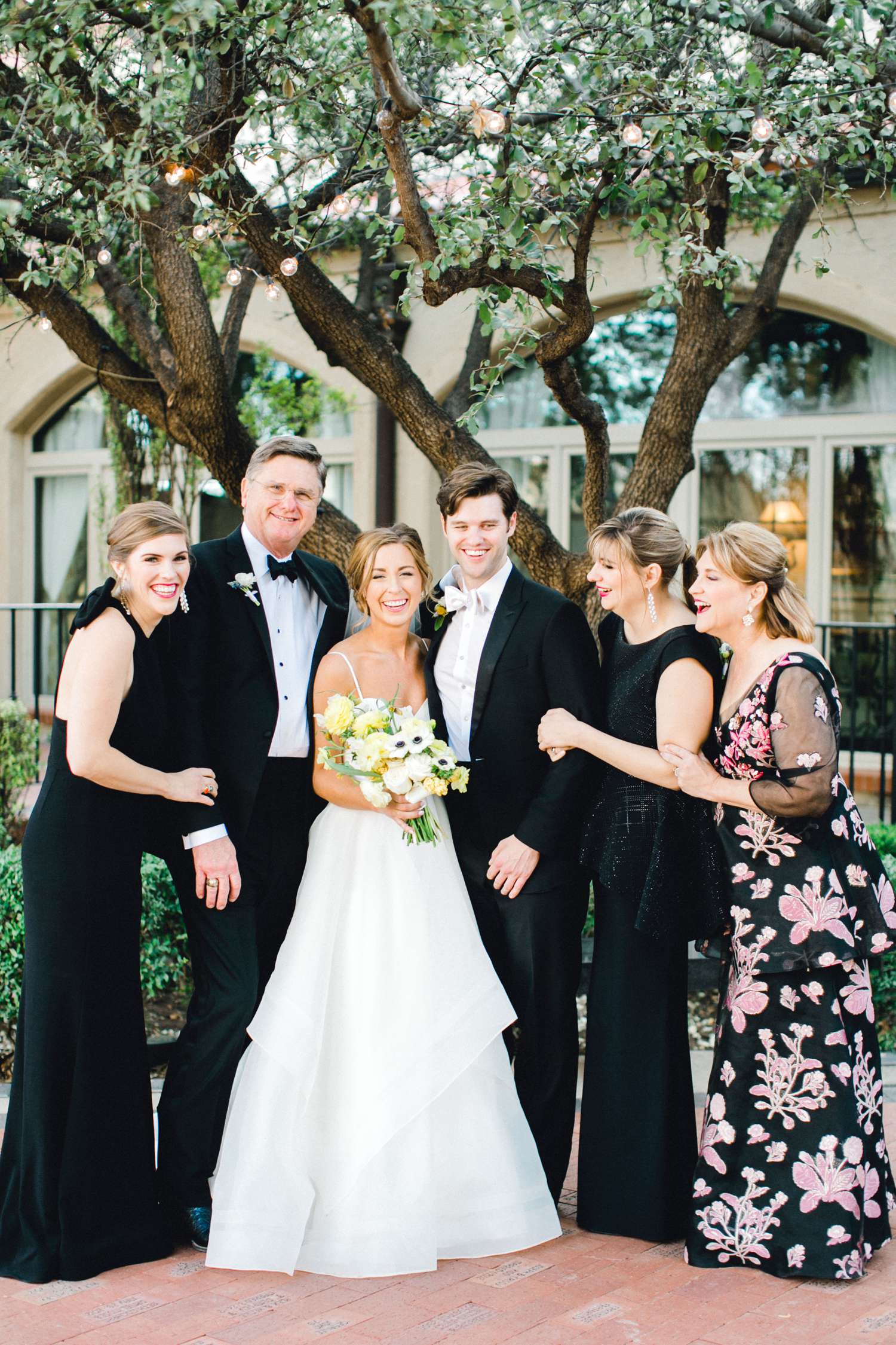 MARLEE+LLOYD+MORGAN+ALLEEJ+TEXAS+TECH+MERKET+ALUMNI+WEDDINGS+LUBBOCK+WEST+TABLE+CLASSIC+SPAIN_0128.jpg