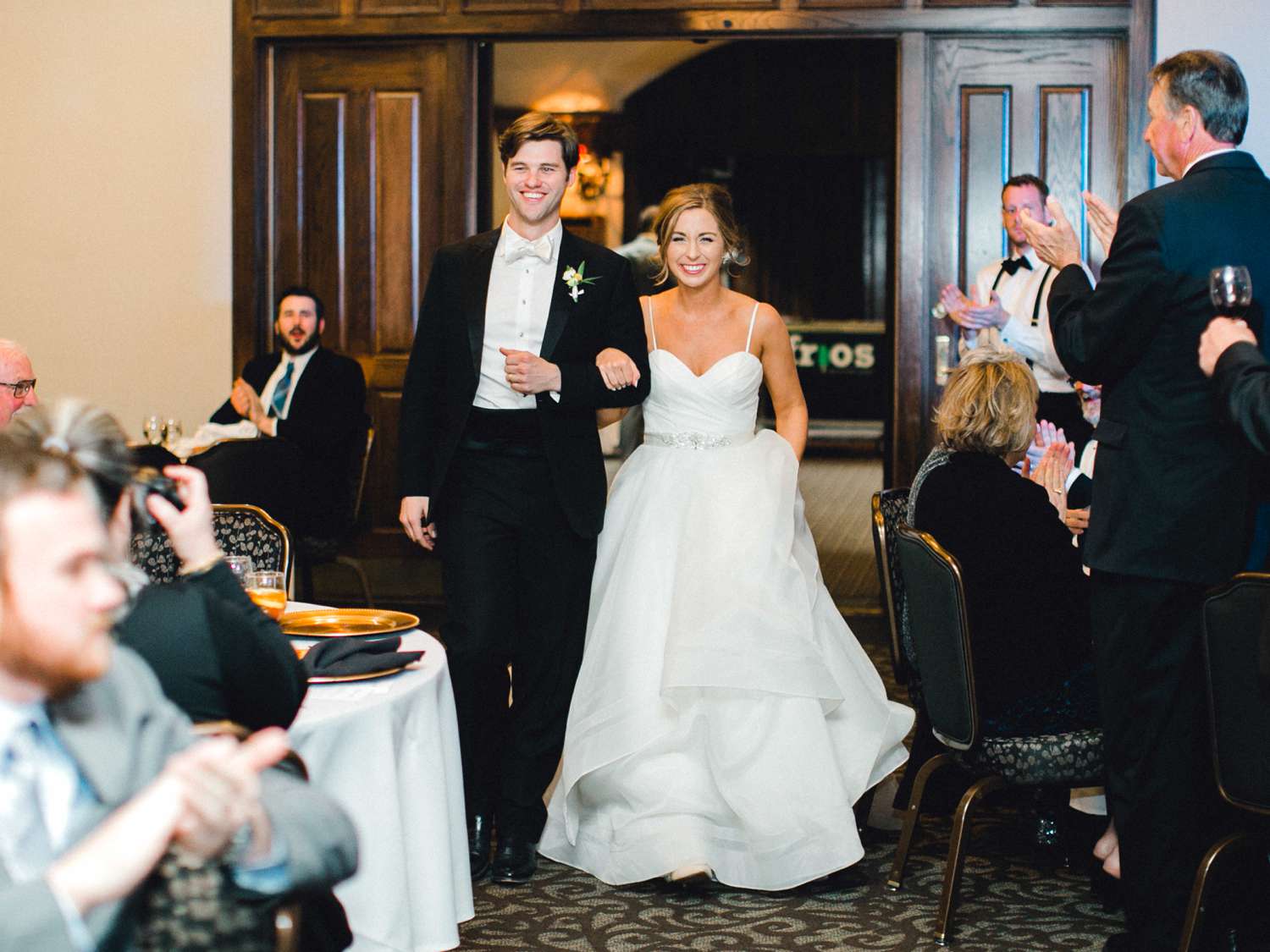 MARLEE+LLOYD+MORGAN+ALLEEJ+TEXAS+TECH+MERKET+ALUMNI+WEDDINGS+LUBBOCK+WEST+TABLE+CLASSIC+SPAIN_0208.jpg