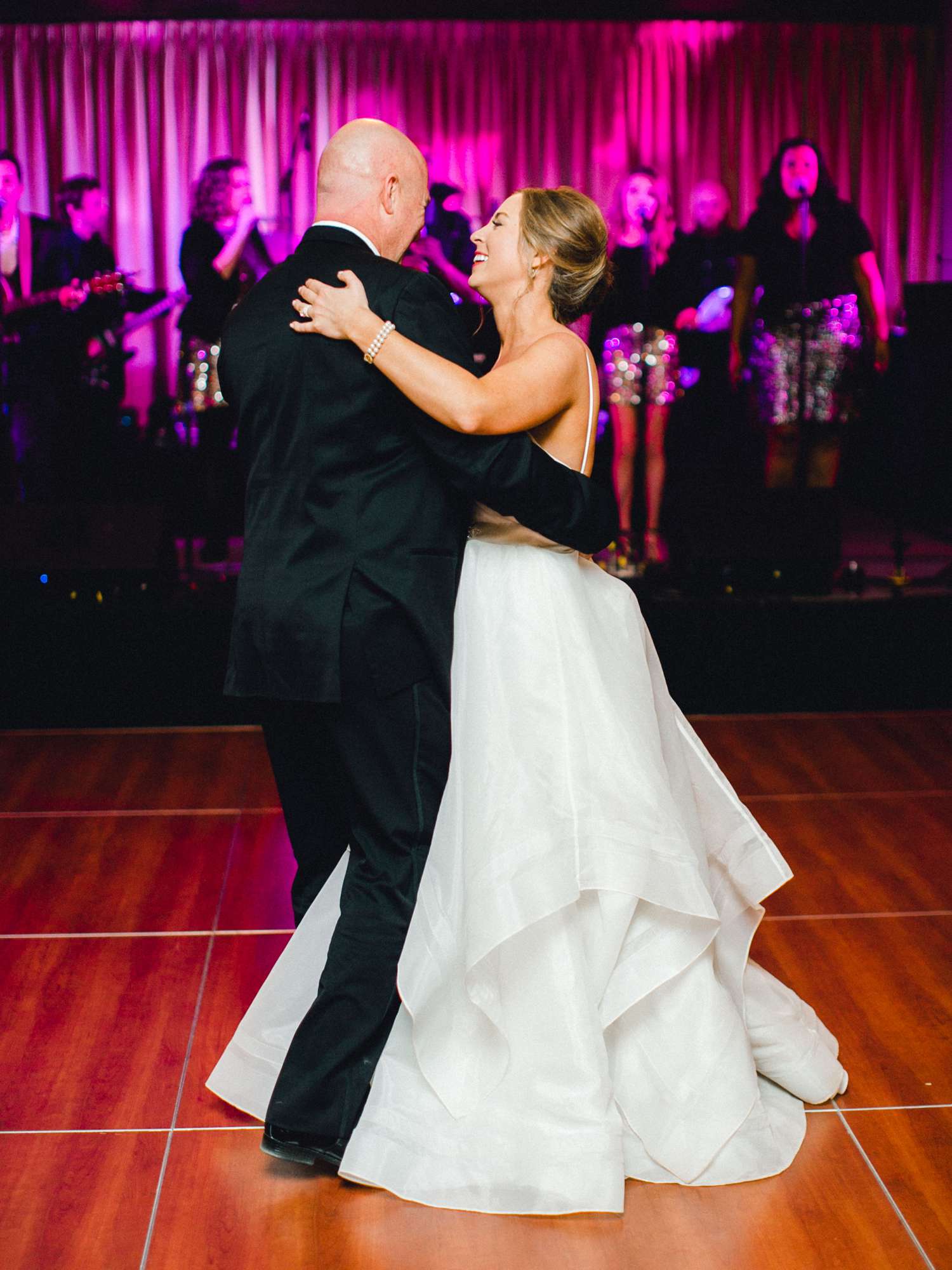MARLEE+LLOYD+MORGAN+ALLEEJ+TEXAS+TECH+MERKET+ALUMNI+WEDDINGS+LUBBOCK+WEST+TABLE+CLASSIC+SPAIN_0221.jpg