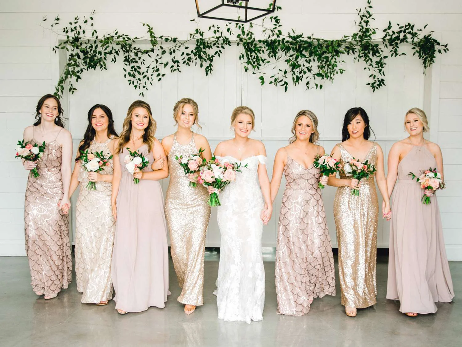 HEBERT_MORGAN_AND_CLAY_ALLEEJ_THE_FARMHOUSE_MONTGOMERY_TEXAS_WEDDING_0023.jpg