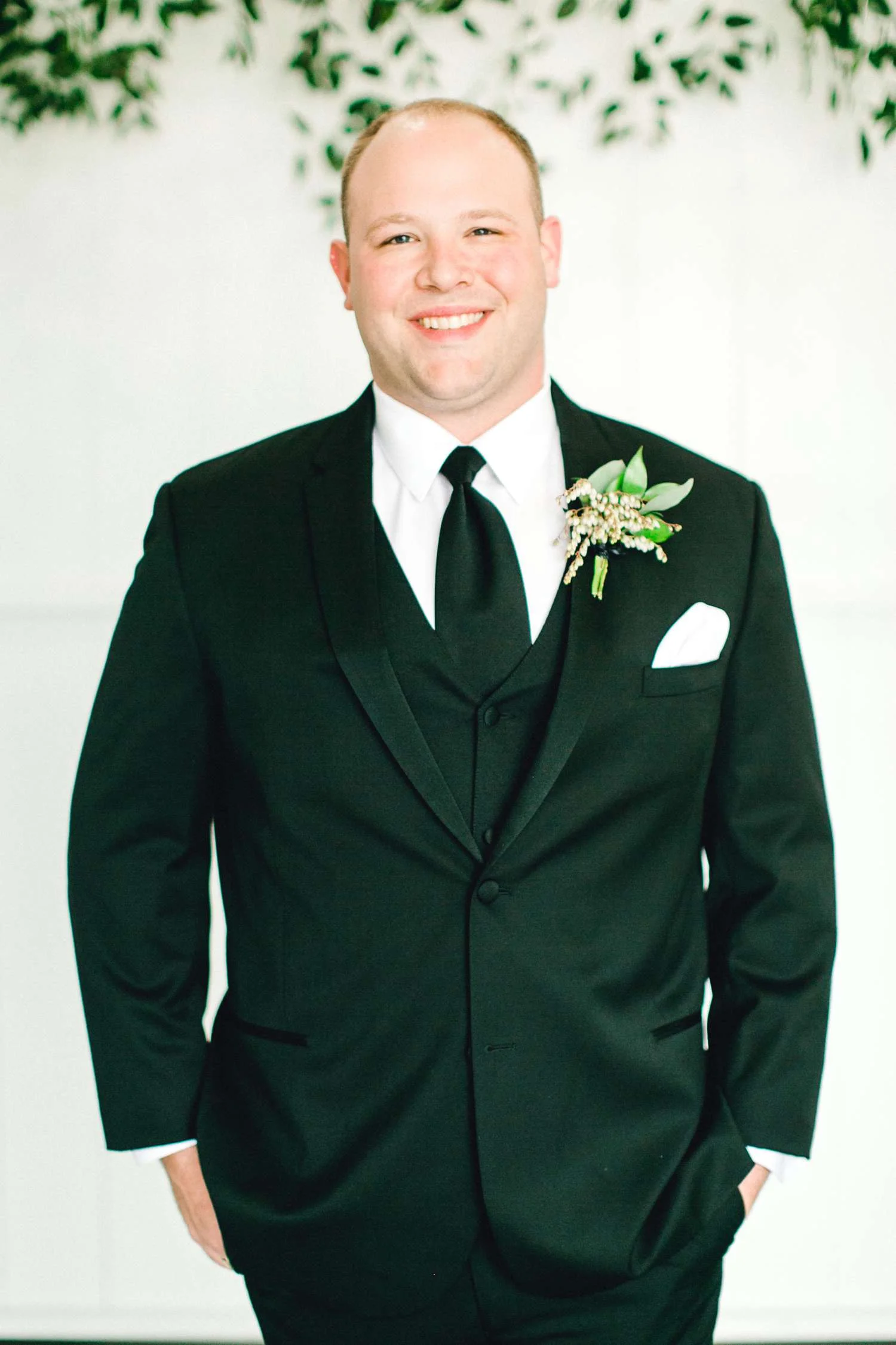 HEBERT_MORGAN_AND_CLAY_ALLEEJ_THE_FARMHOUSE_MONTGOMERY_TEXAS_WEDDING_0039.jpg