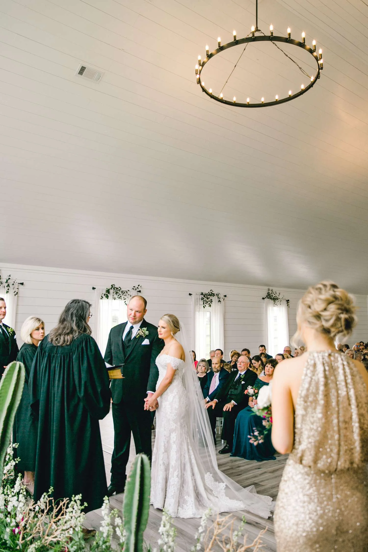 HEBERT_MORGAN_AND_CLAY_ALLEEJ_THE_FARMHOUSE_MONTGOMERY_TEXAS_WEDDING_0096.jpg