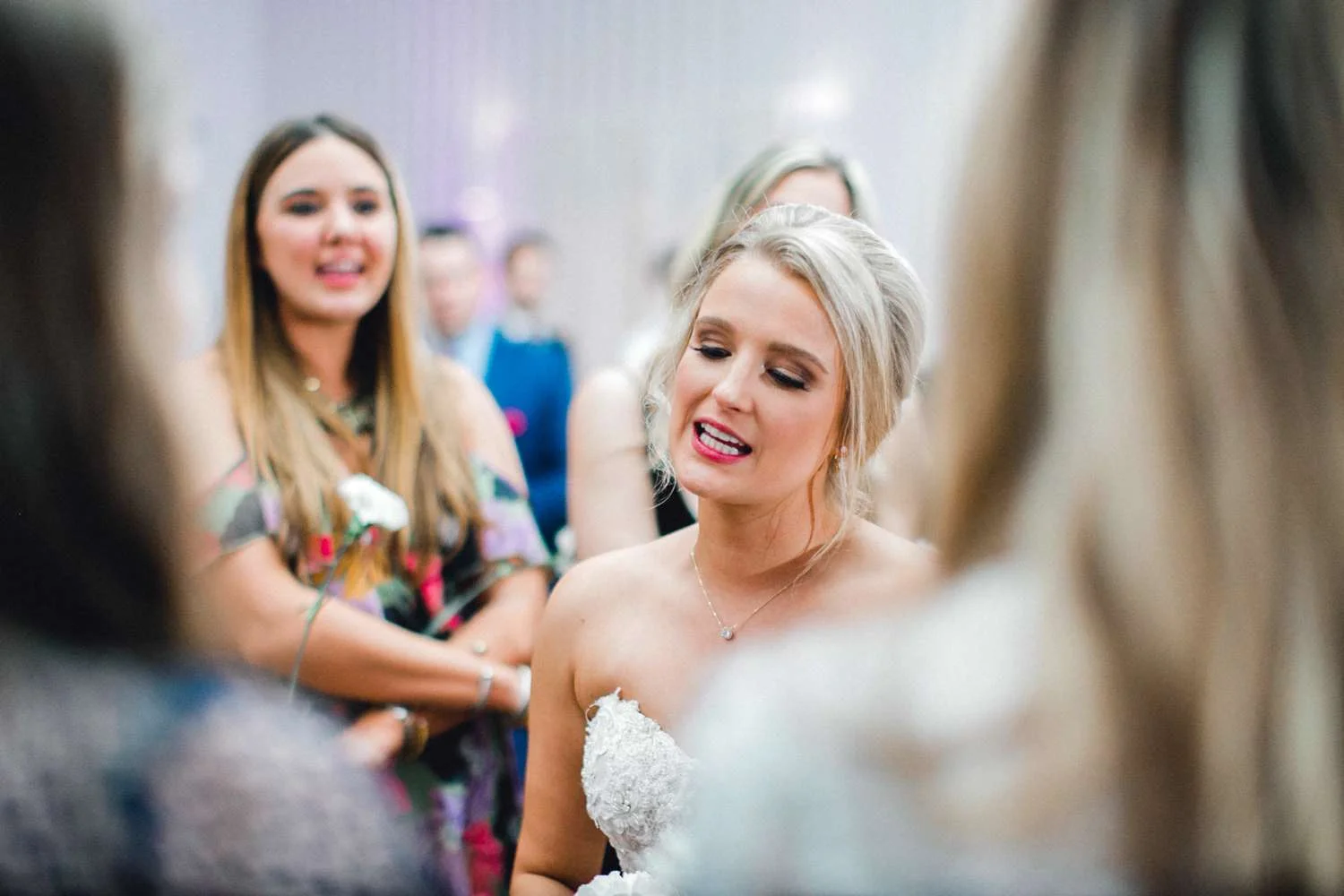 HEBERT_MORGAN_AND_CLAY_ALLEEJ_THE_FARMHOUSE_MONTGOMERY_TEXAS_WEDDING_0202.jpg