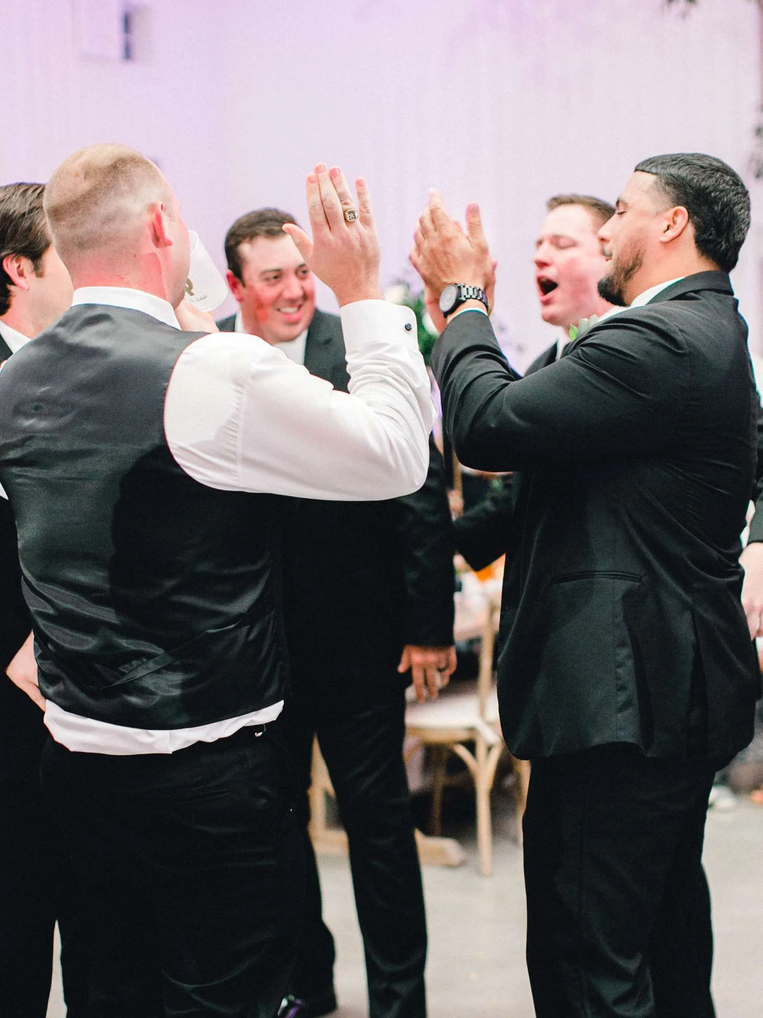 HEBERT_MORGAN_AND_CLAY_ALLEEJ_THE_FARMHOUSE_MONTGOMERY_TEXAS_WEDDING_0211.jpg