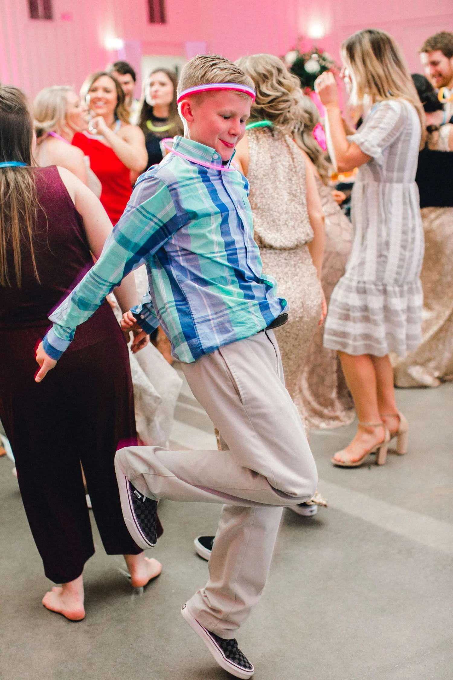 HEBERT_MORGAN_AND_CLAY_ALLEEJ_THE_FARMHOUSE_MONTGOMERY_TEXAS_WEDDING_0225.jpg