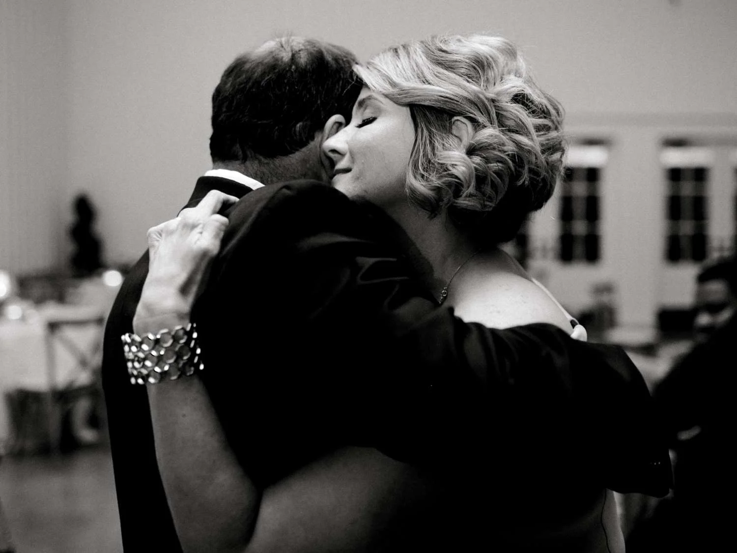 HEBERT_MORGAN_AND_CLAY_ALLEEJ_THE_FARMHOUSE_MONTGOMERY_TEXAS_WEDDING_0243.jpg