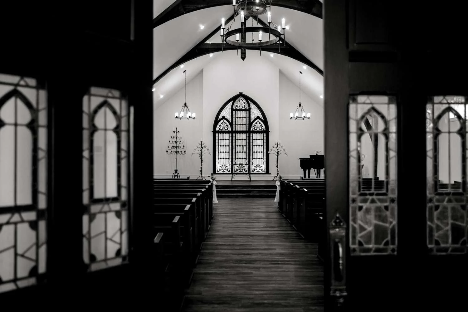 CASSIDY+AND+HARLEY+BRADLEY+EBERLEY+BROOKS+CHAPEL+LUBBOCK+WEDDING+PHOTOGRAPHER+ALLEEJ_0021.jpg