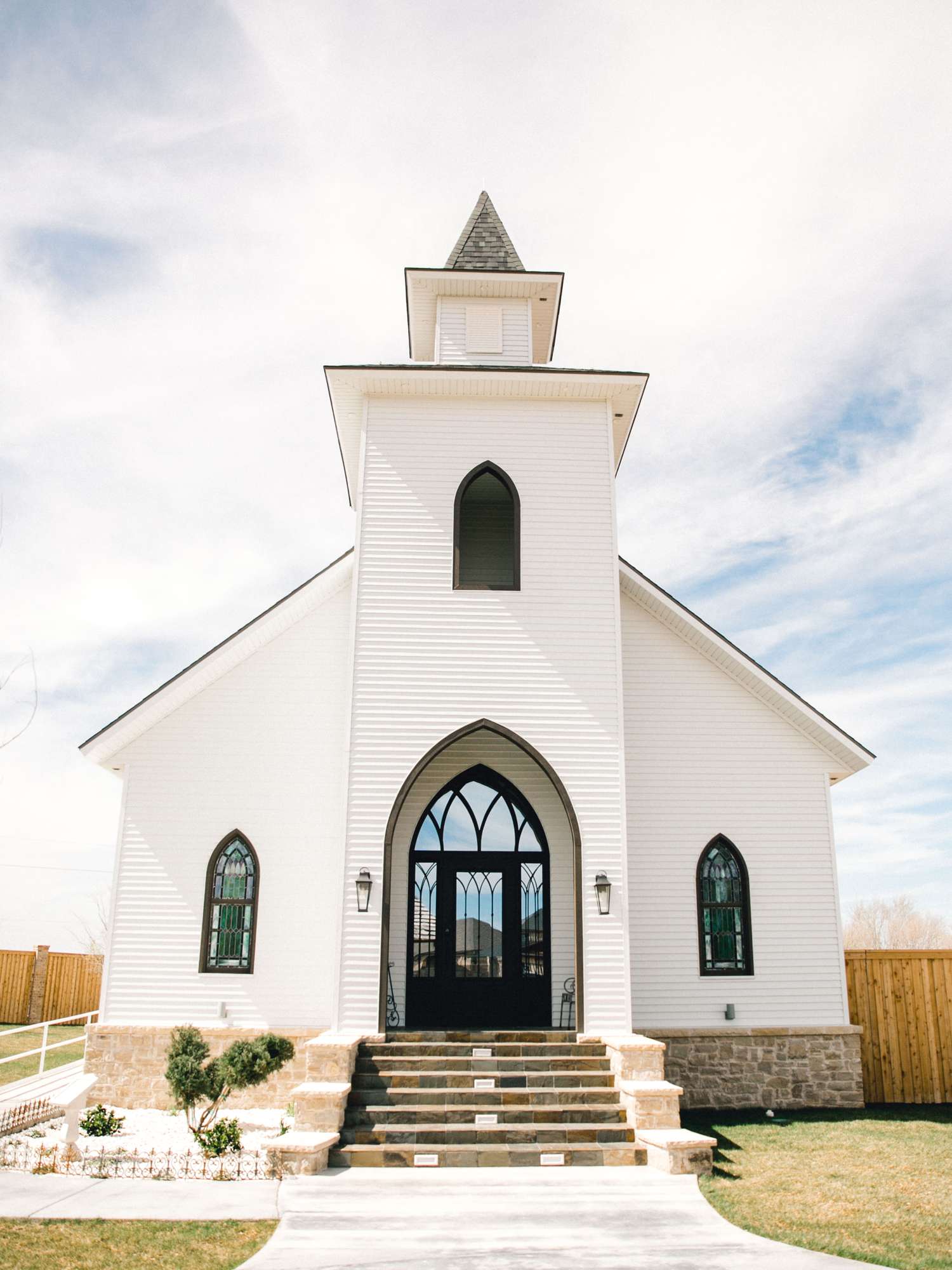CASSIDY+AND+HARLEY+BRADLEY+EBERLEY+BROOKS+CHAPEL+LUBBOCK+WEDDING+PHOTOGRAPHER+ALLEEJ_0058.jpg
