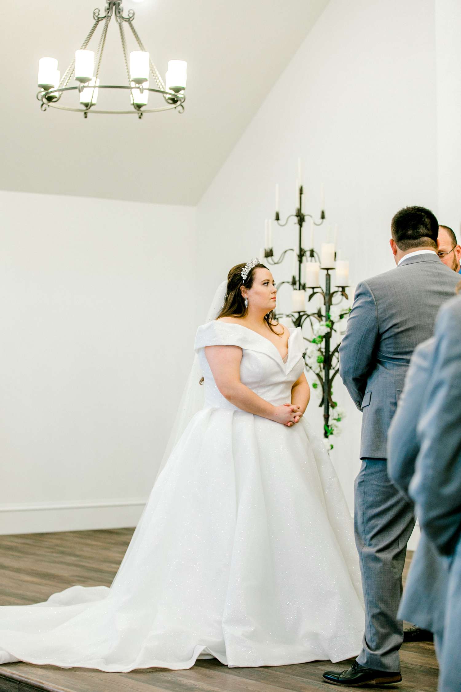 CASSIDY+AND+HARLEY+BRADLEY+EBERLEY+BROOKS+CHAPEL+LUBBOCK+WEDDING+PHOTOGRAPHER+ALLEEJ_0071.jpg