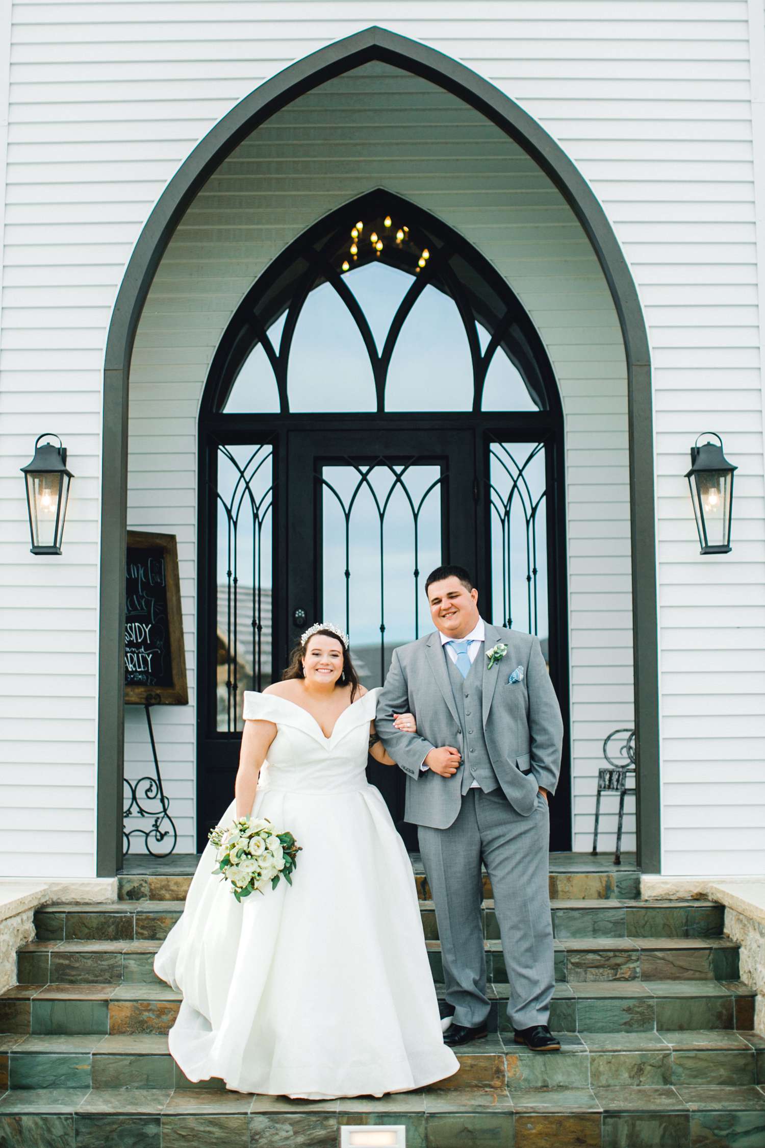 CASSIDY+AND+HARLEY+BRADLEY+EBERLEY+BROOKS+CHAPEL+LUBBOCK+WEDDING+PHOTOGRAPHER+ALLEEJ_0089.jpg