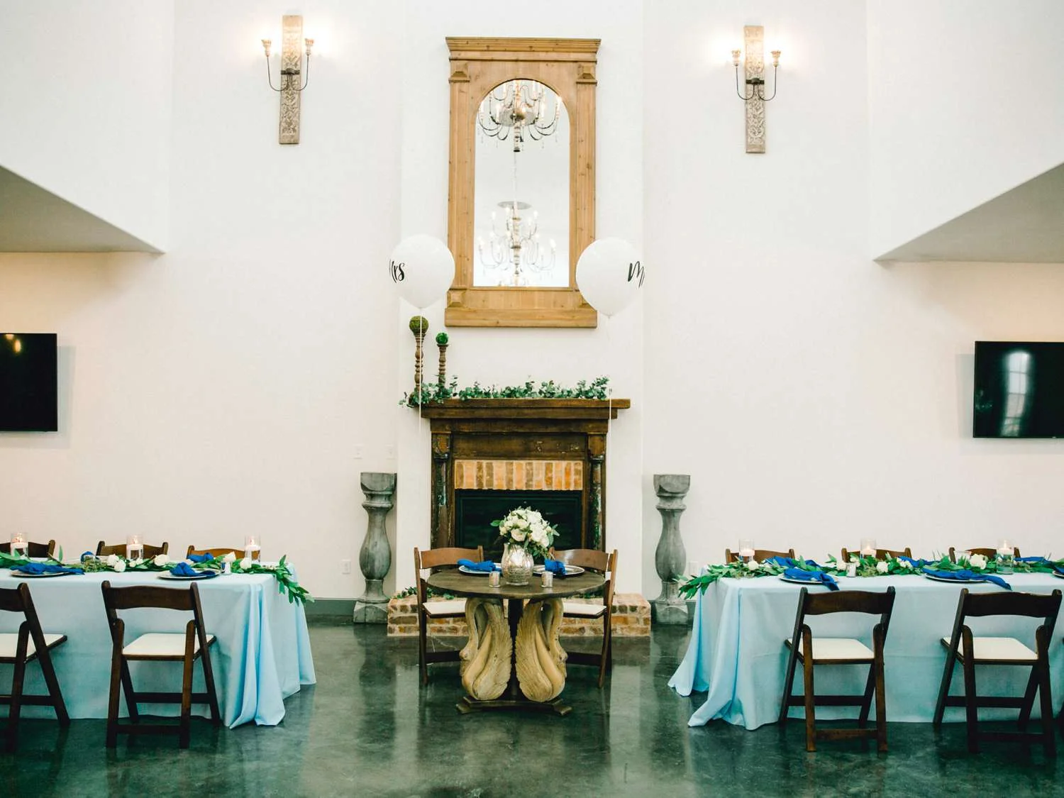 CASSIDY+AND+HARLEY+BRADLEY+EBERLEY+BROOKS+CHAPEL+LUBBOCK+WEDDING+PHOTOGRAPHER+ALLEEJ_0115.jpg