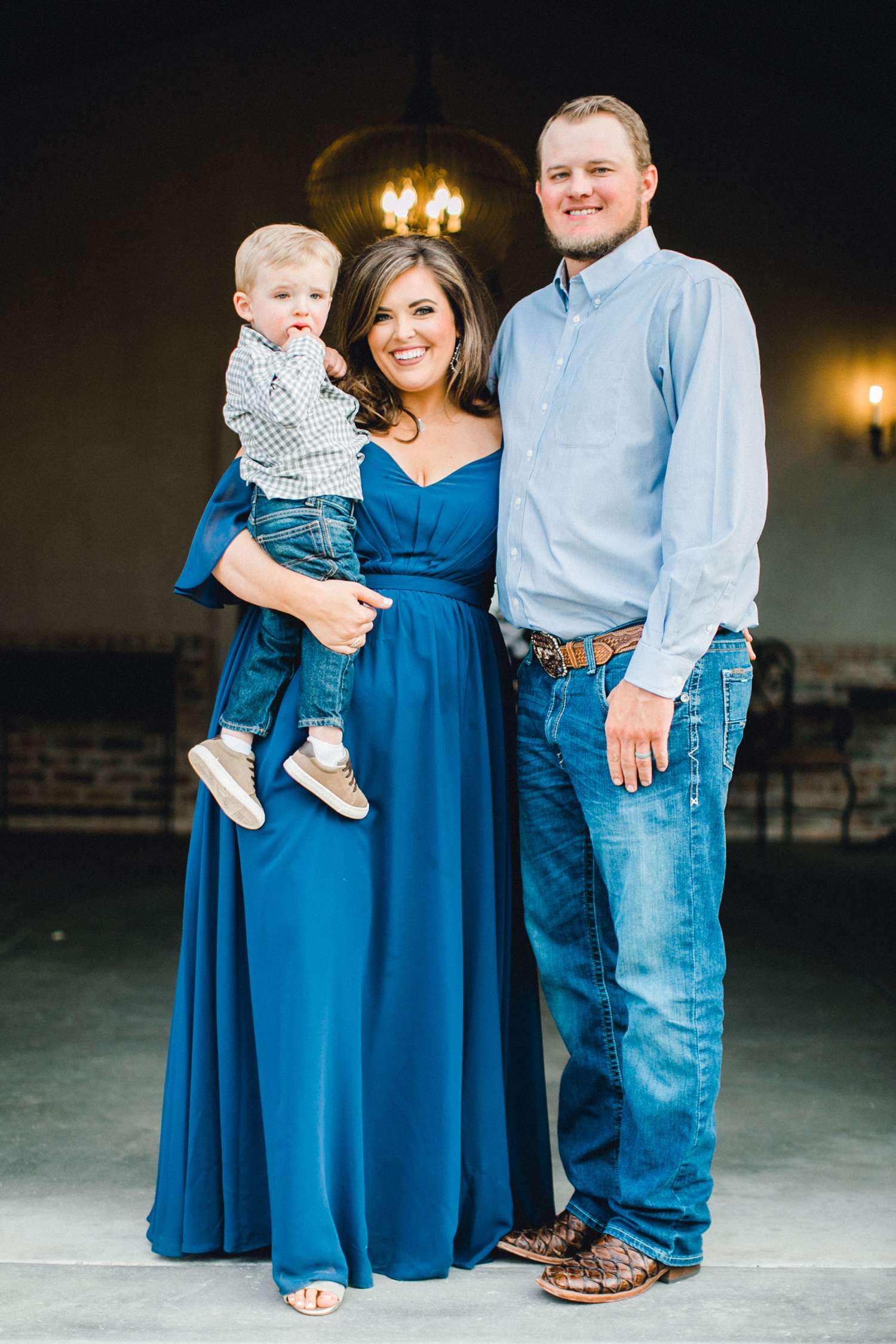 CASSIDY+AND+HARLEY+BRADLEY+EBERLEY+BROOKS+CHAPEL+LUBBOCK+WEDDING+PHOTOGRAPHER+ALLEEJ_0137.jpg