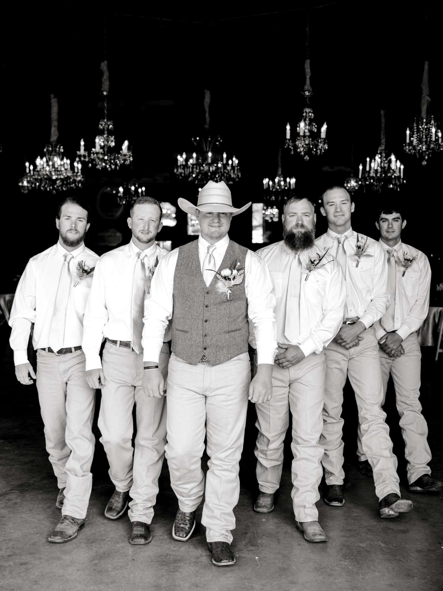 SARAH+TREVOR+BADGETT+SPARROW+CREEK+GRAHAM+TEXAS+ALLEEJ+WEDDINGS_0030.jpg