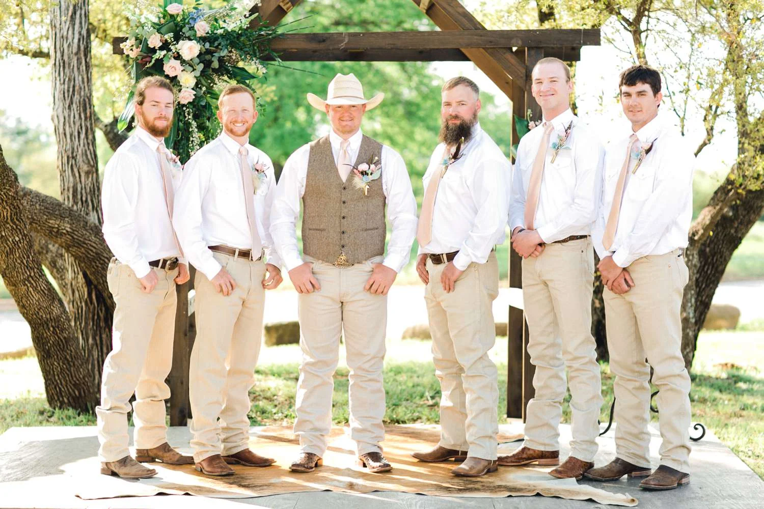 SARAH+TREVOR+BADGETT+SPARROW+CREEK+GRAHAM+TEXAS+ALLEEJ+WEDDINGS_0036.jpg