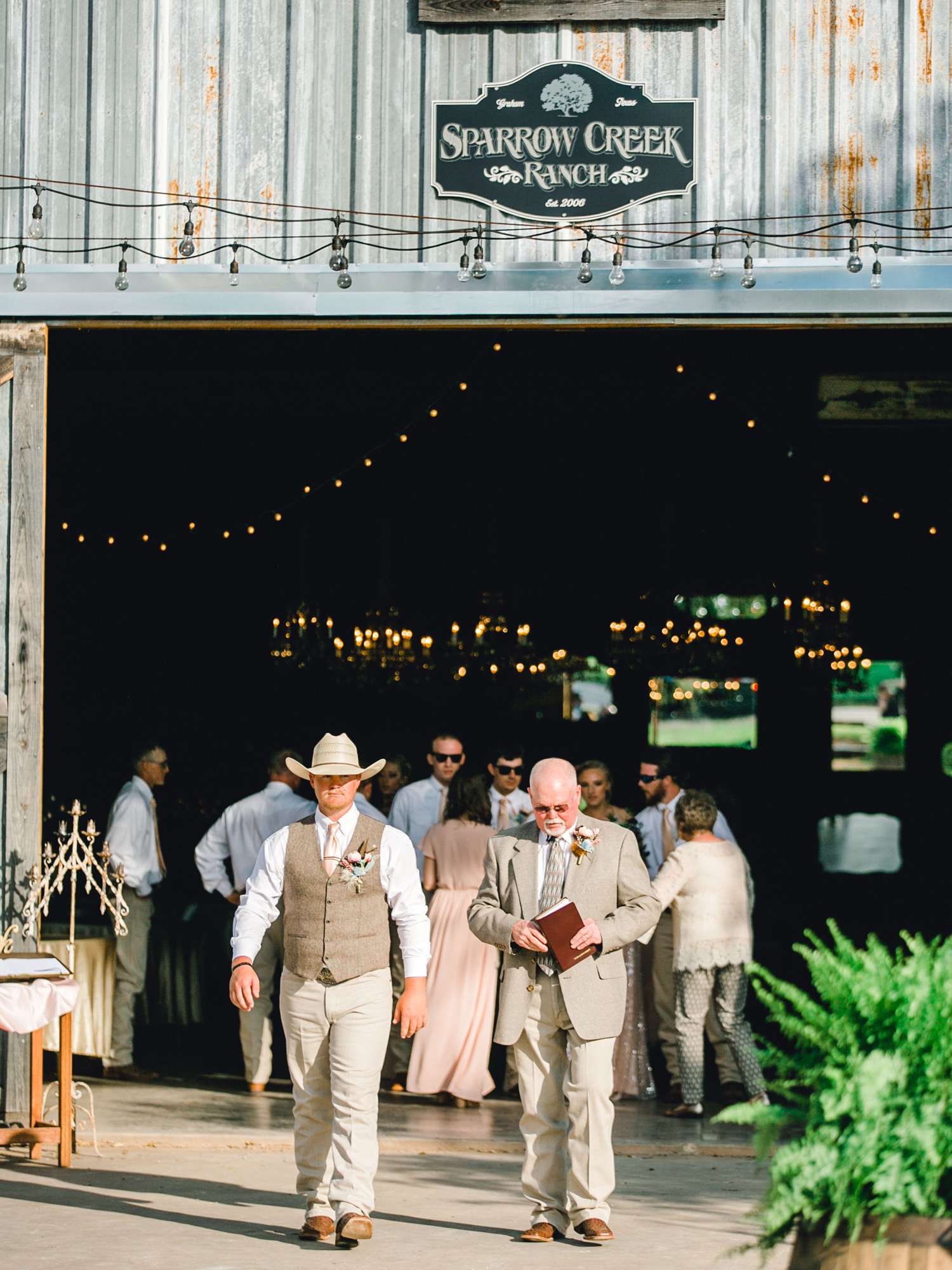 SARAH+TREVOR+BADGETT+SPARROW+CREEK+GRAHAM+TEXAS+ALLEEJ+WEDDINGS_0054.jpg